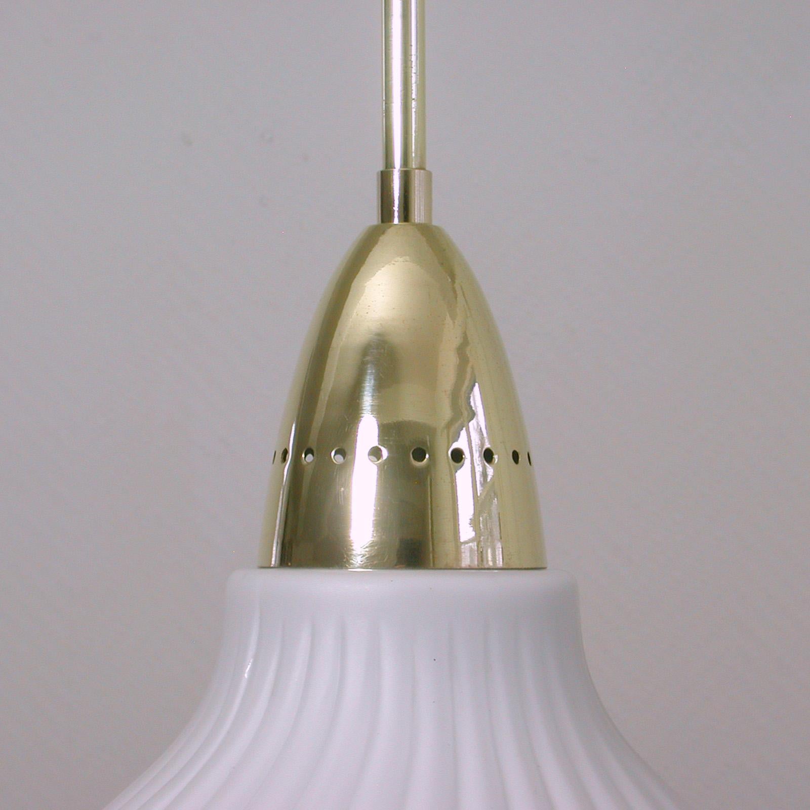 Italian Brass and Satin Opaline Glass Pendant Attributed to Arredoluce, 1950s For Sale 4