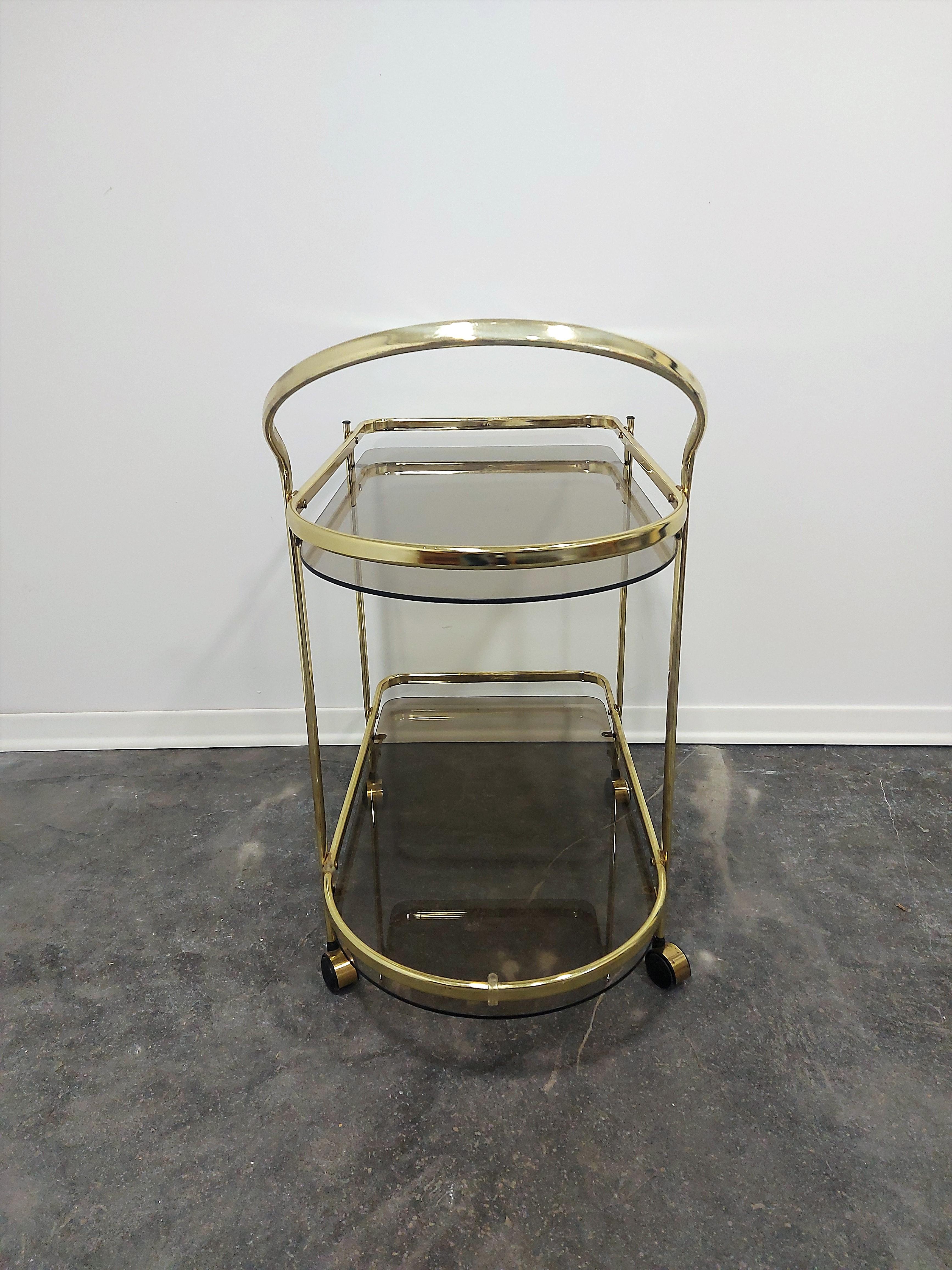 Italian Brass and Smoked Glass Bar Cart, 1960s For Sale 2