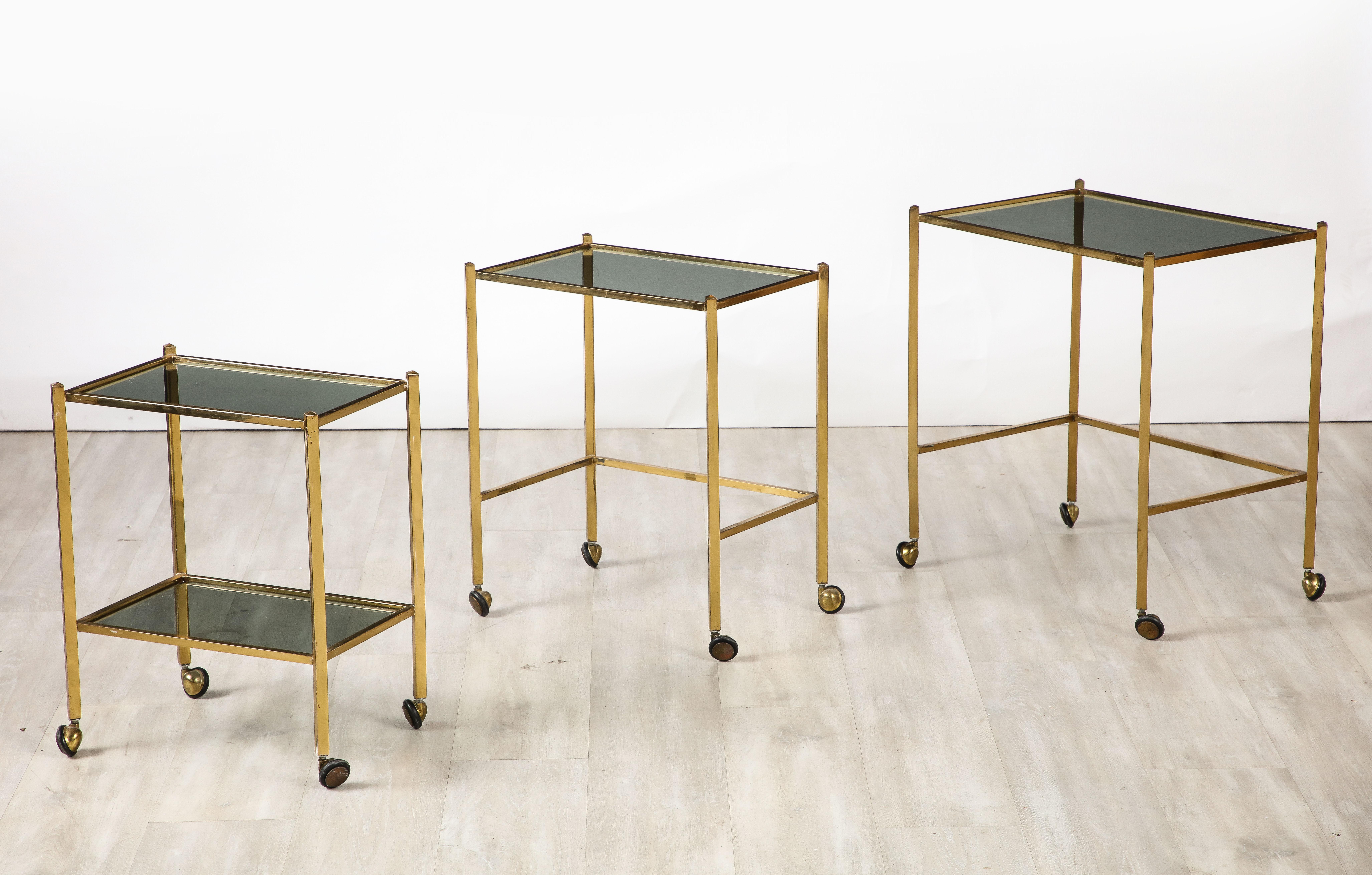 Italian Brass and Smoked Glass Nesting Tables, Italy, circa 1960 For Sale 8