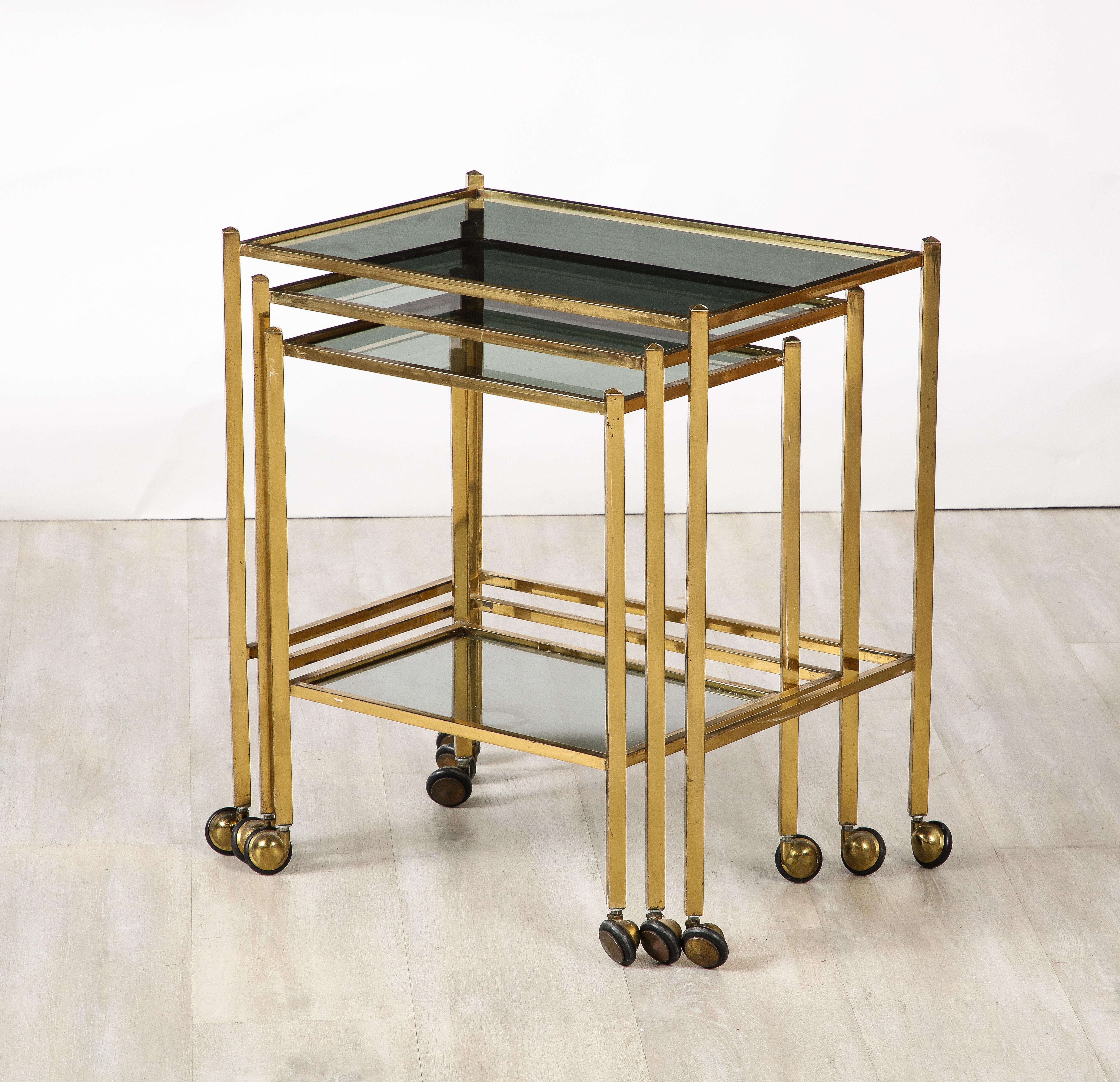 Mid-Century Modern Italian Brass and Smoked Glass Nesting Tables, Italy, circa 1960 For Sale