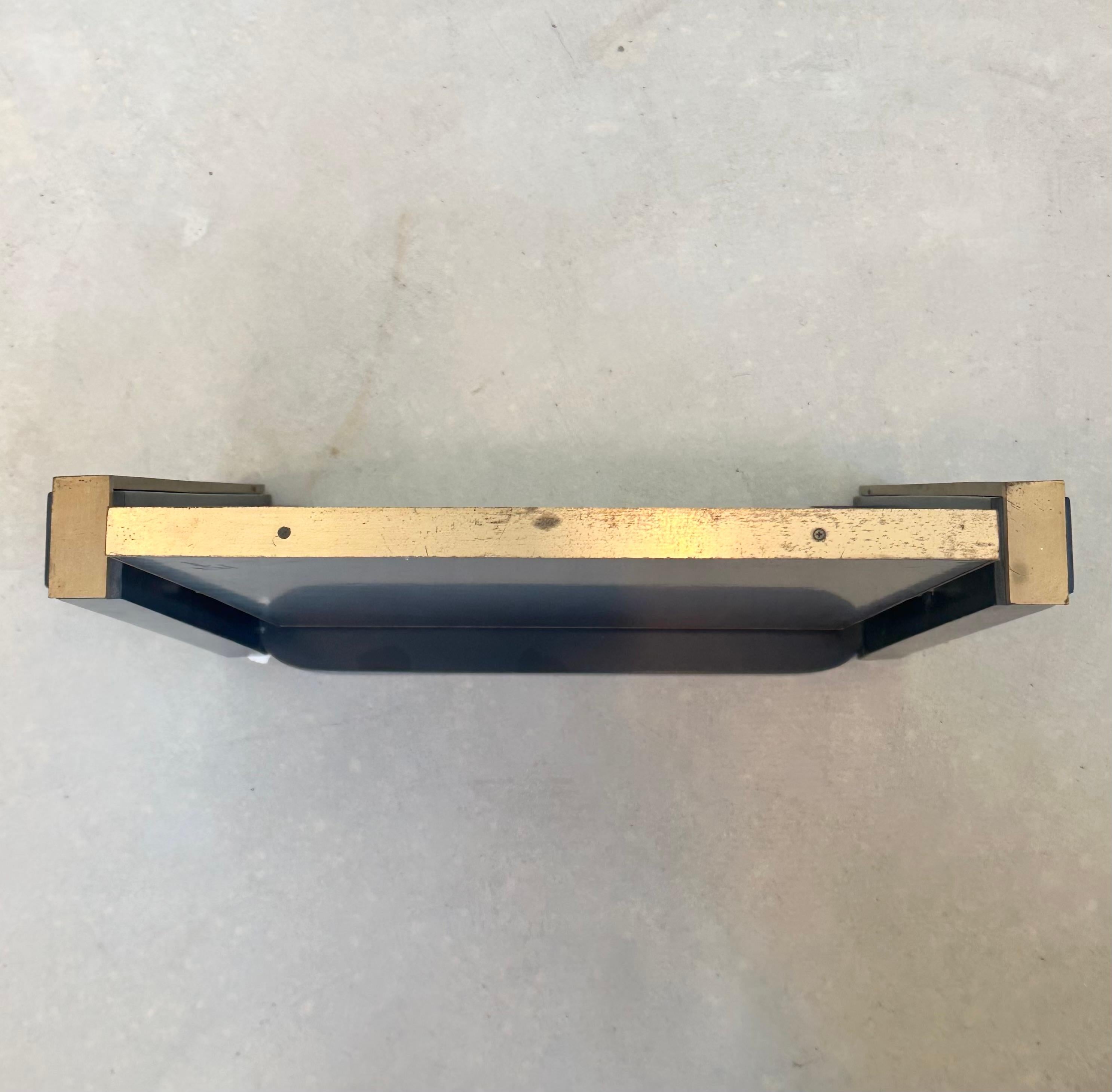 Miroir de table italien en laiton et bois en vente 8