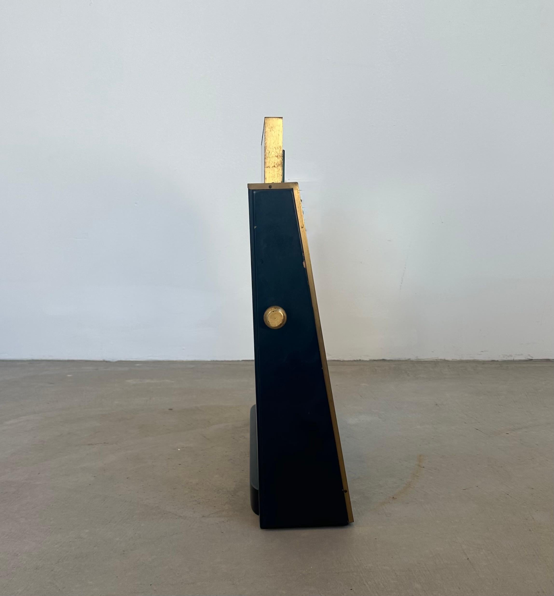Miroir de table italien en laiton et bois en vente 3