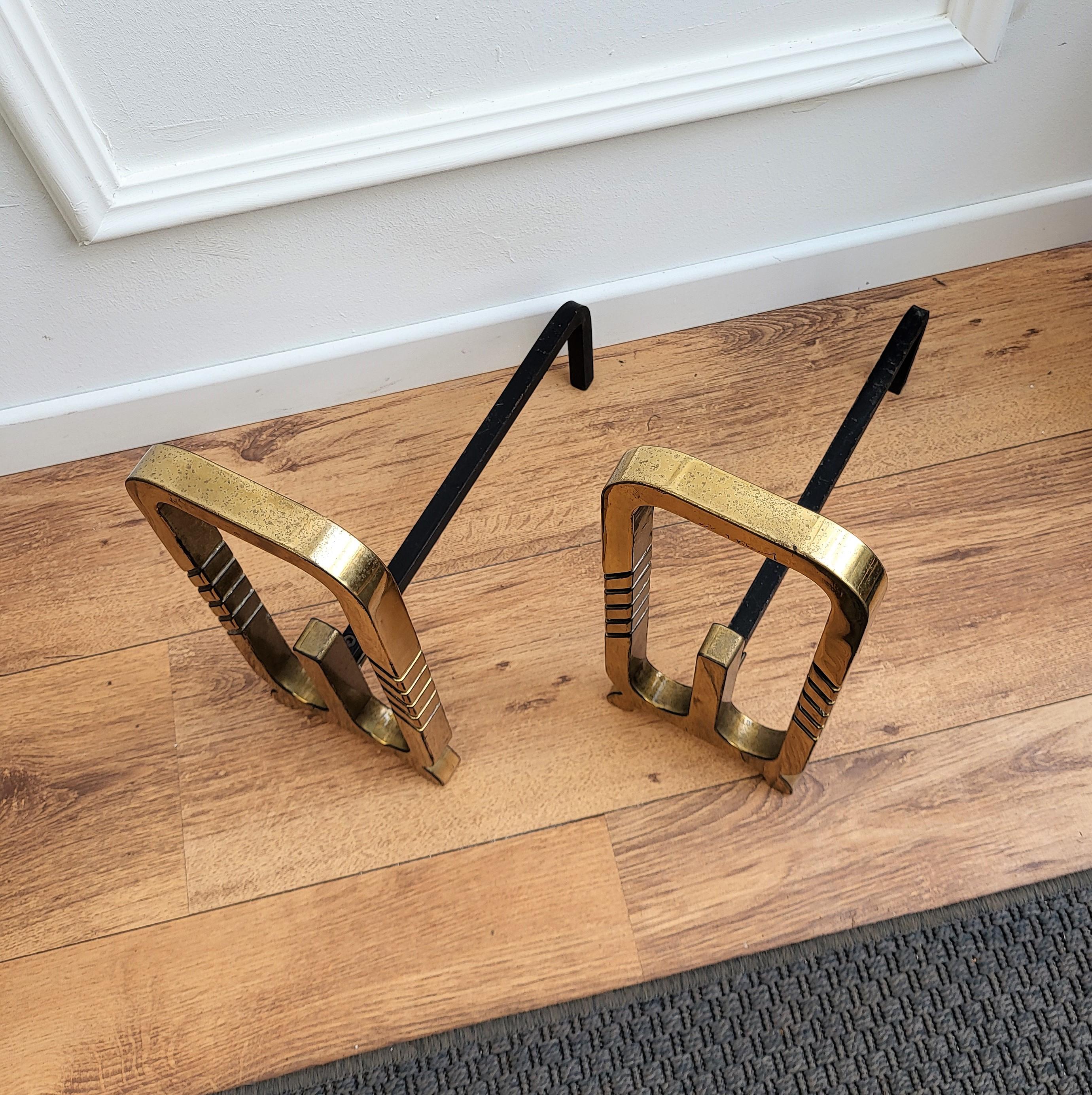 Italian Brass and Wrought Iron Pair of Andirons In Good Condition In Carimate, Como