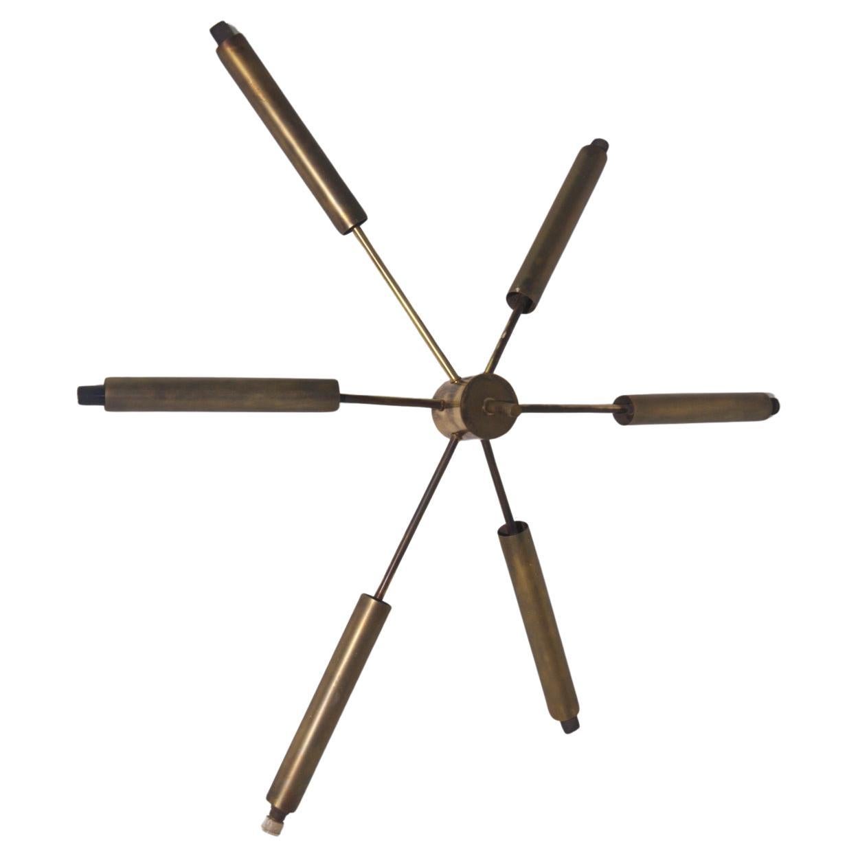 Italian brass ceiling light or wall lamp with 6 rays in vendita