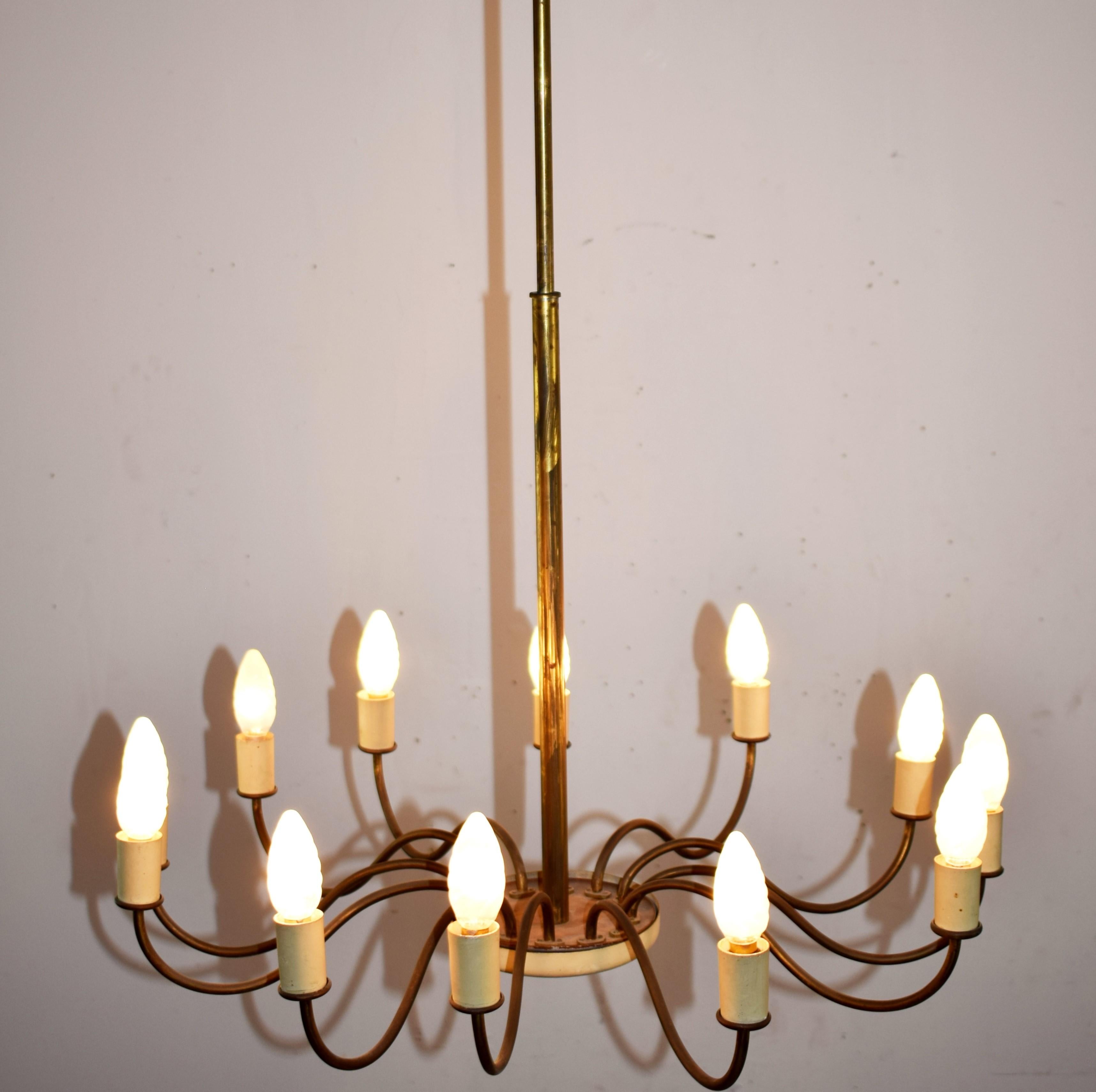 Italian Brass Chandelier, 1950s In Good Condition For Sale In Palermo, PA