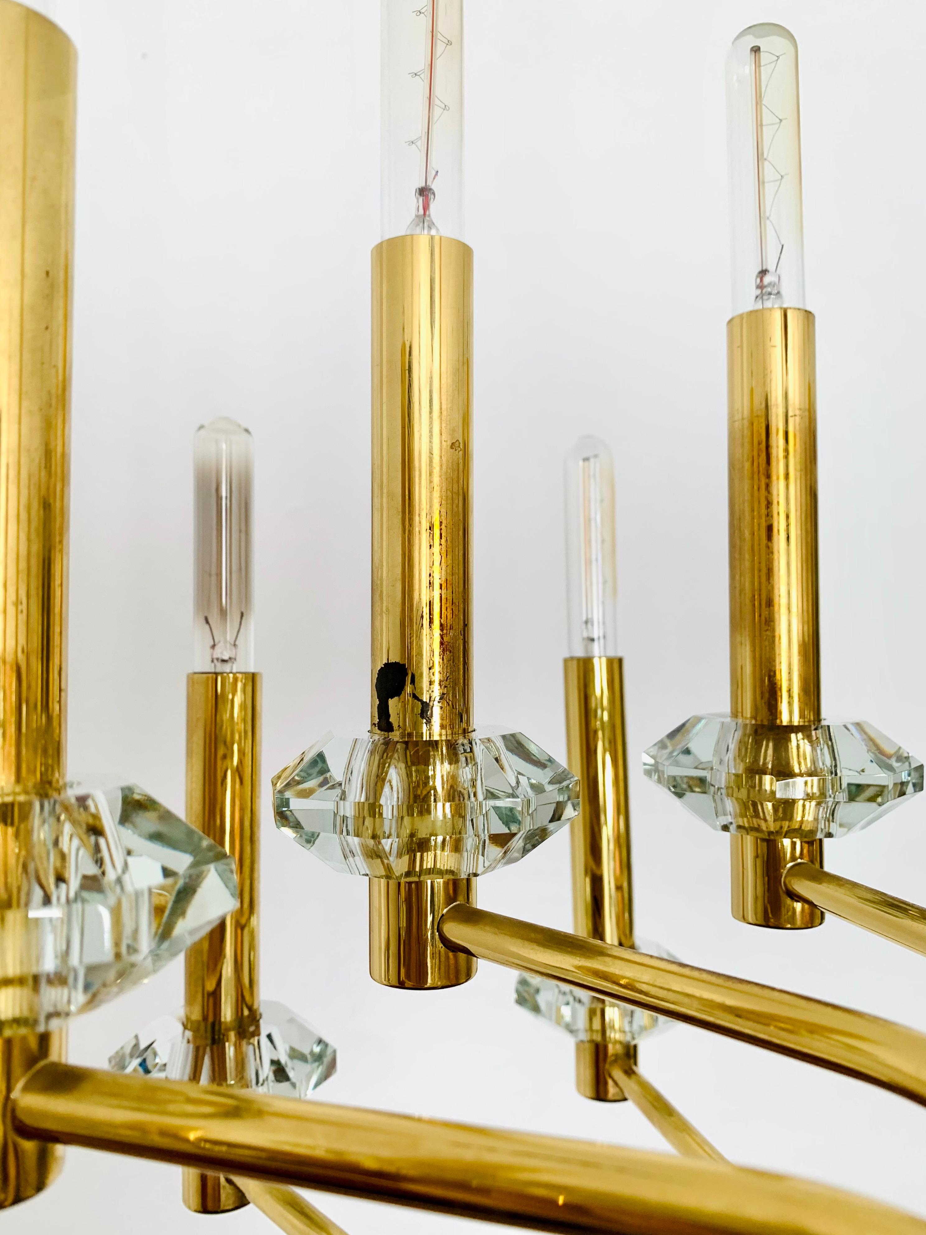Italian Brass Chandelier by Gaetano Sciolari For Sale 13