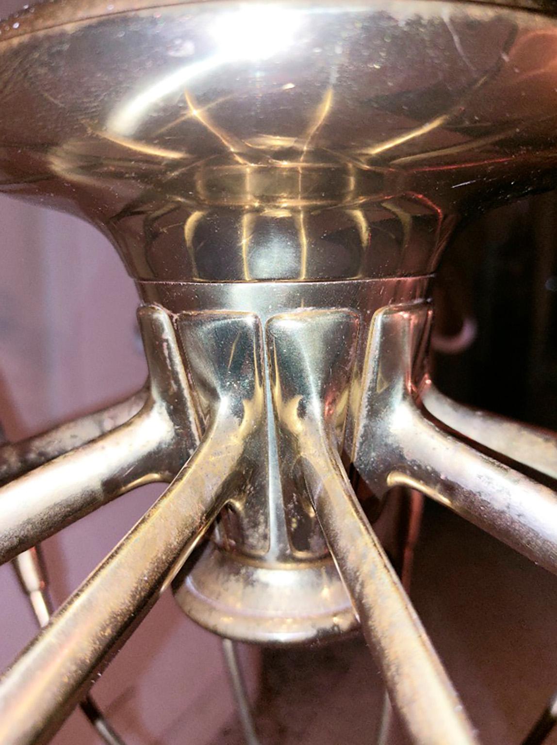 Italian Brass Chandelier by Oscar Torlasco for Lumi Milano, mod. Spider 1950's For Sale 8