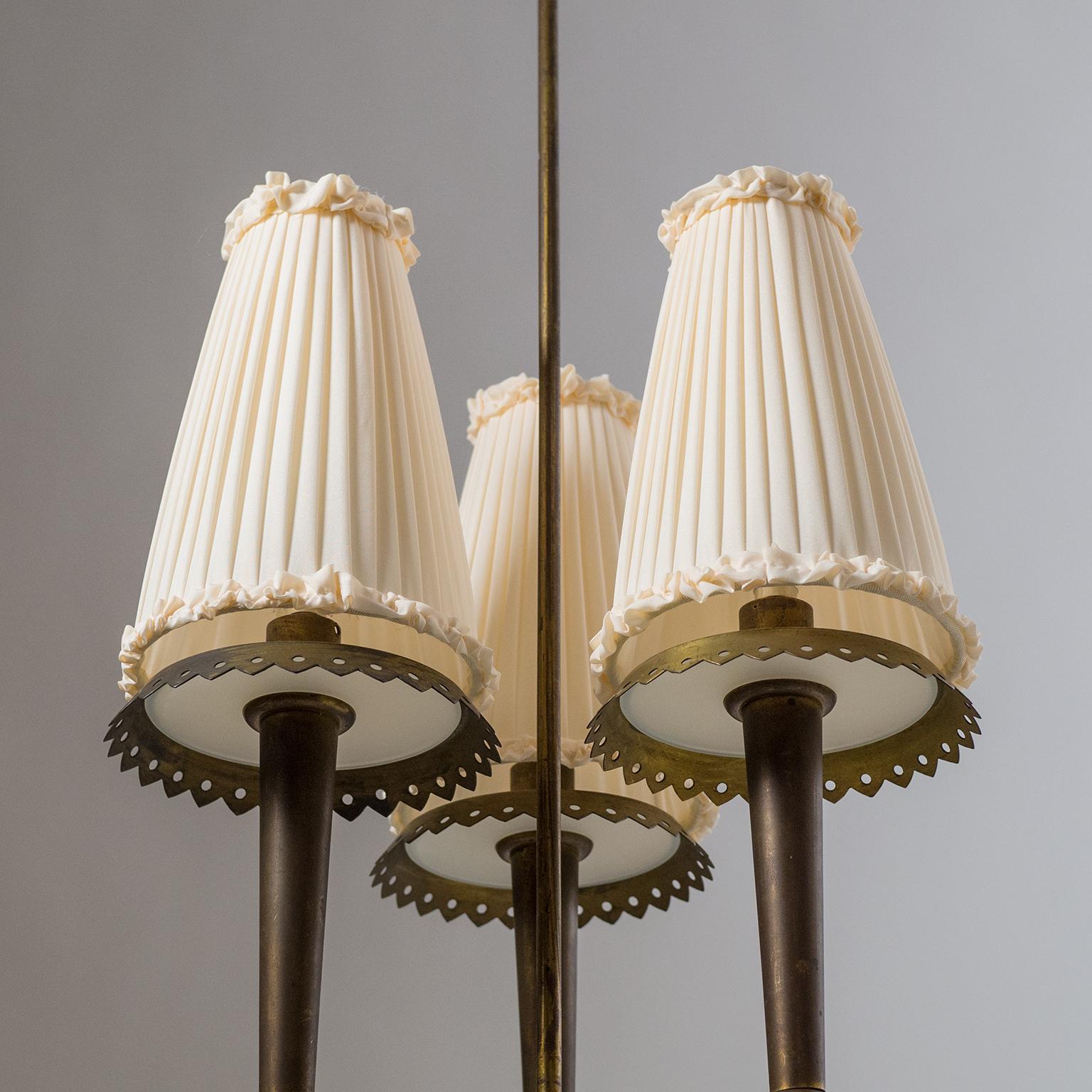 Italian Brass Chandelier, circa 1937, Pietro Chiesa 3