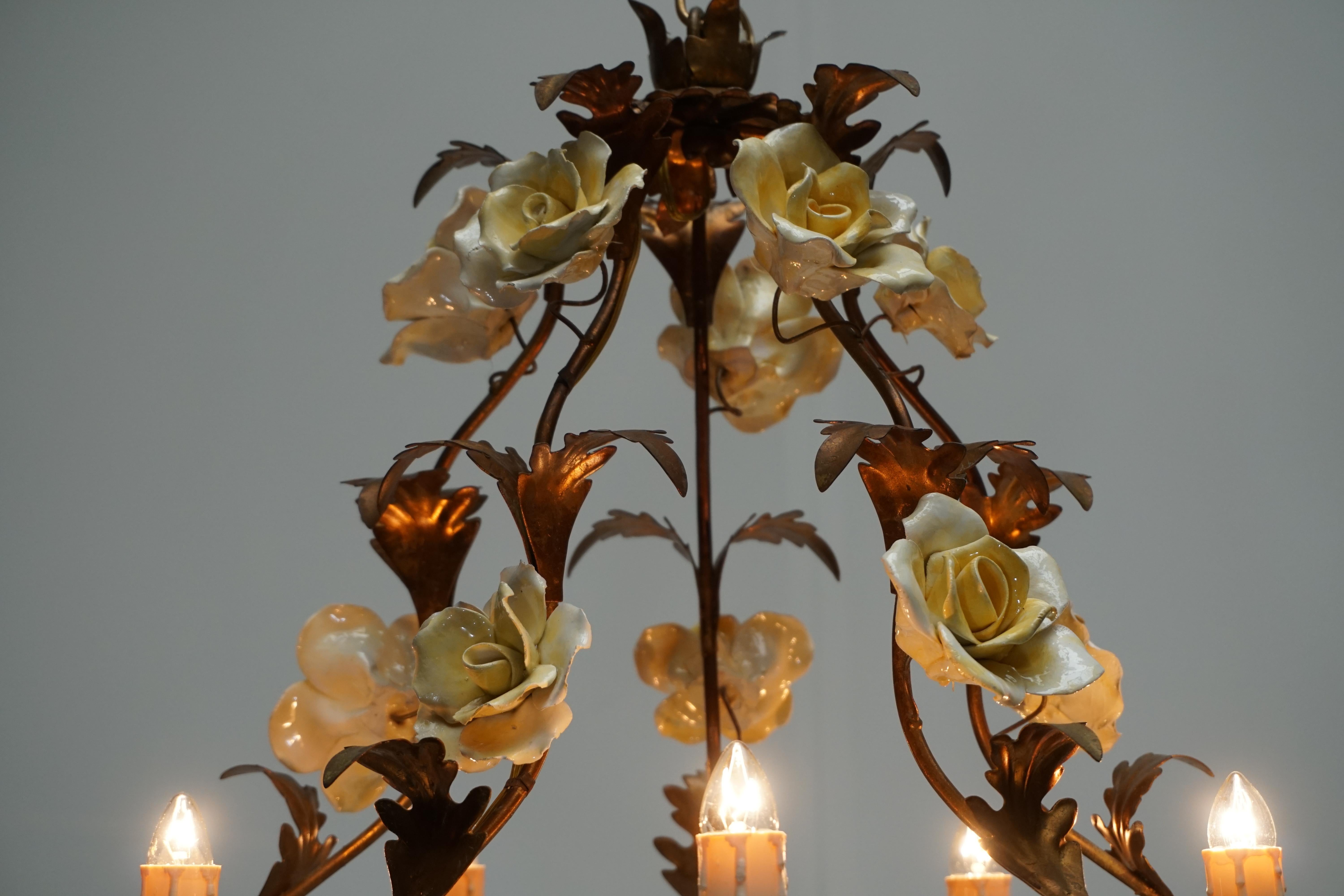 Italian Brass Tole Chandelier with Yellow Porcelain Flowers For Sale 7