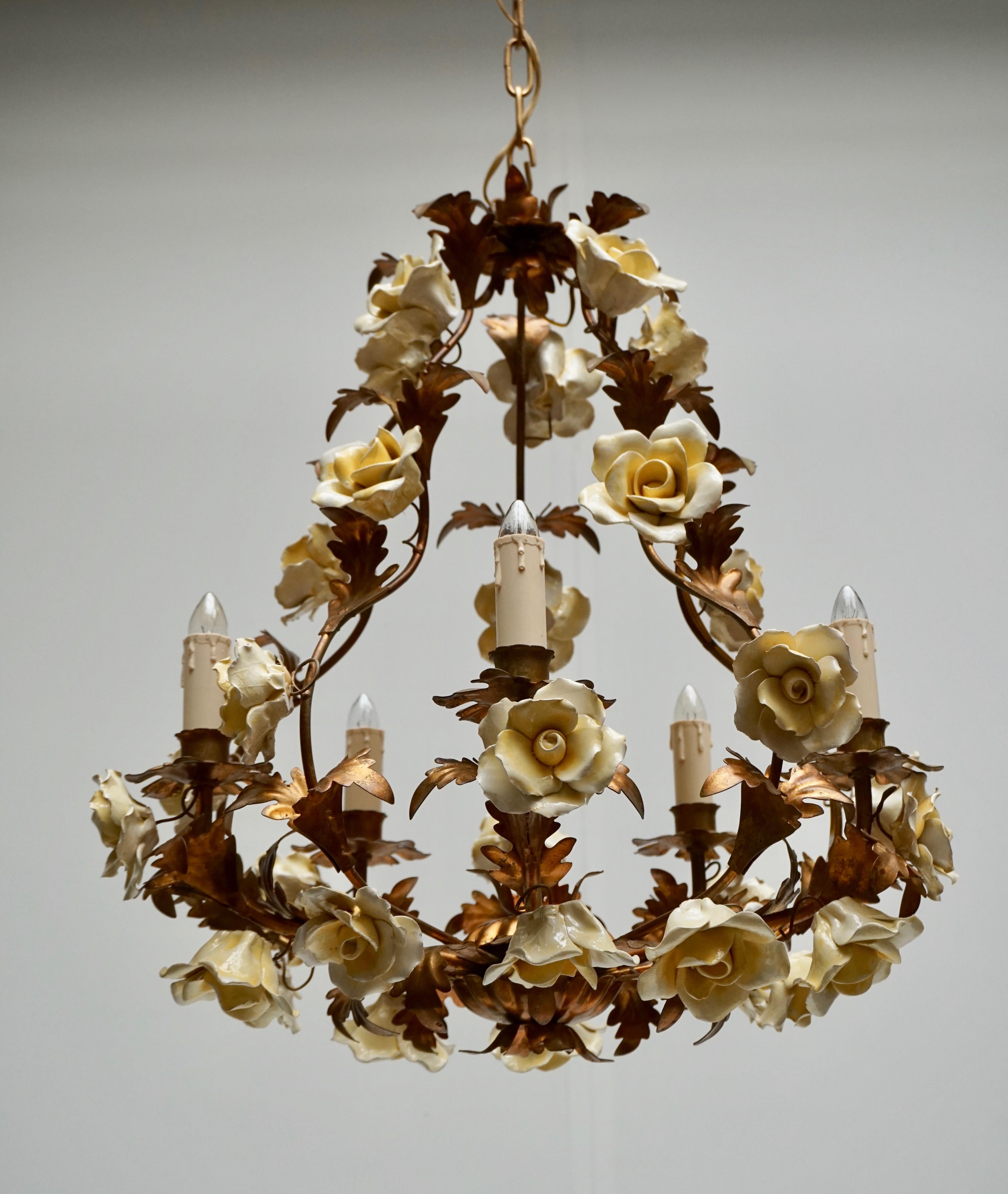 Hollywood Regency Italian Brass Tole Chandelier with Yellow Porcelain Flowers For Sale