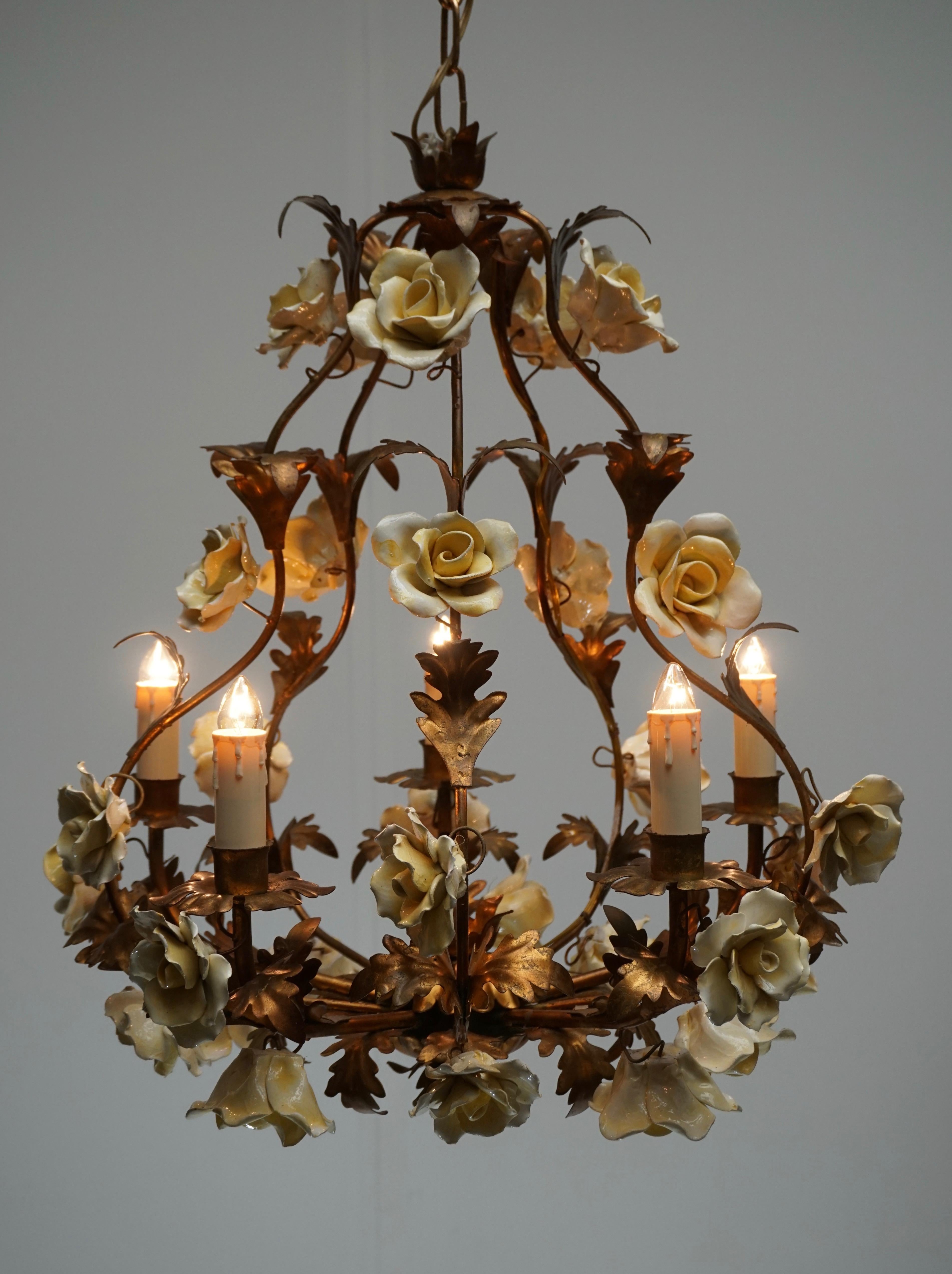 Gilt Italian Brass Tole Chandelier with Yellow Porcelain Flowers For Sale