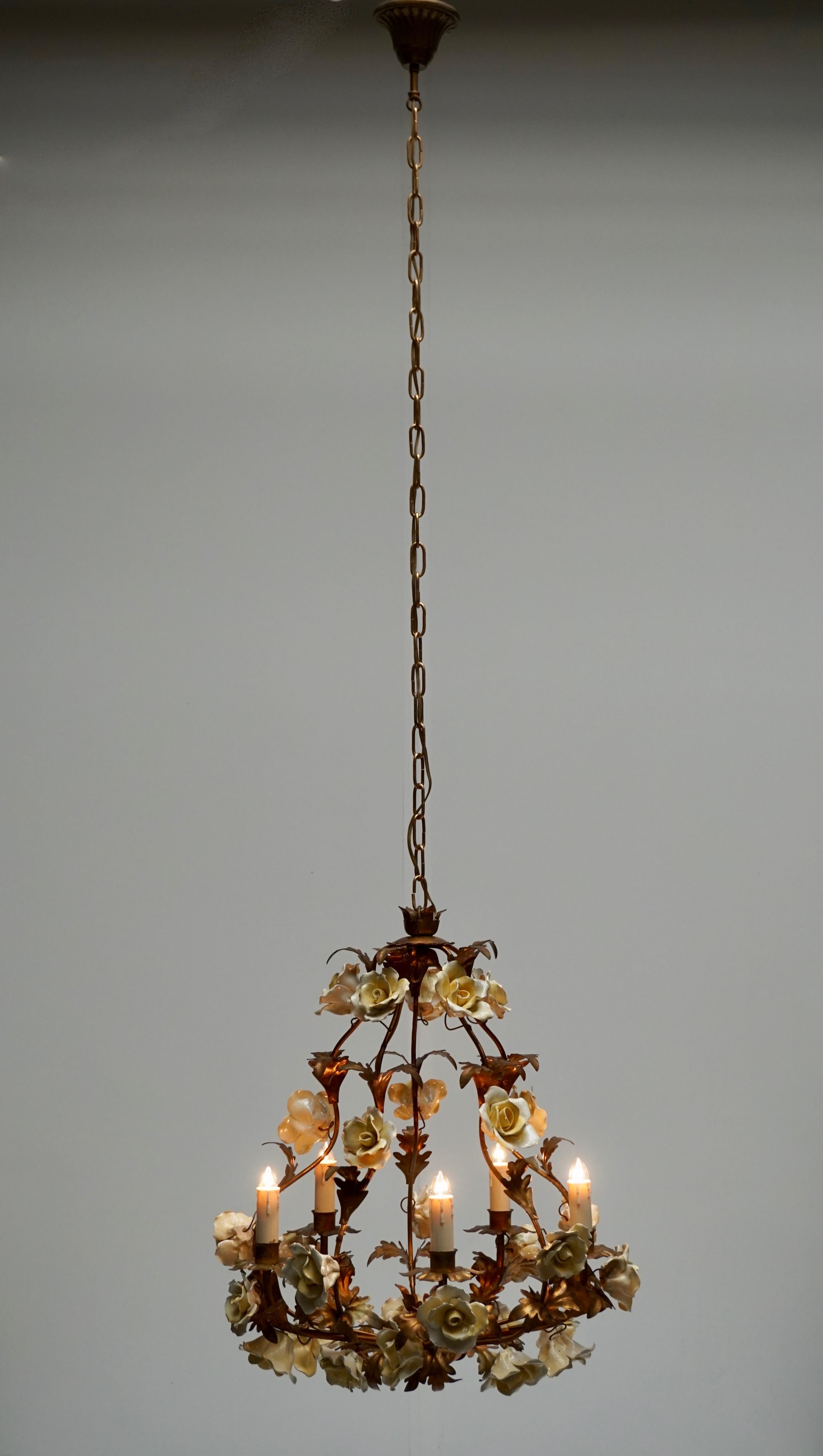 20th Century Italian Brass Tole Chandelier with Yellow Porcelain Flowers For Sale