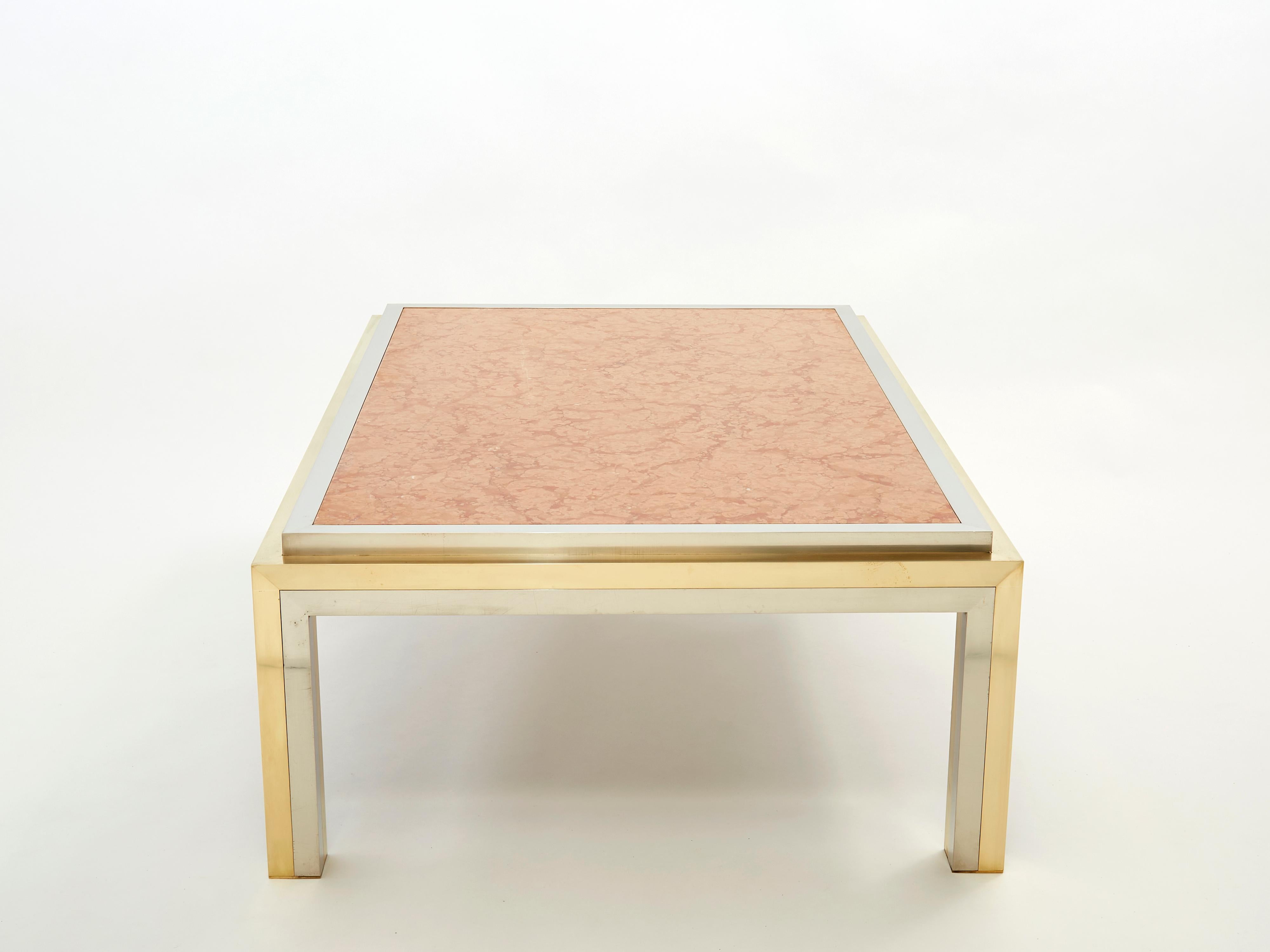 Table basse italienne en laiton chromé et marbre rouge Romeo Rega, 1970 en vente 1