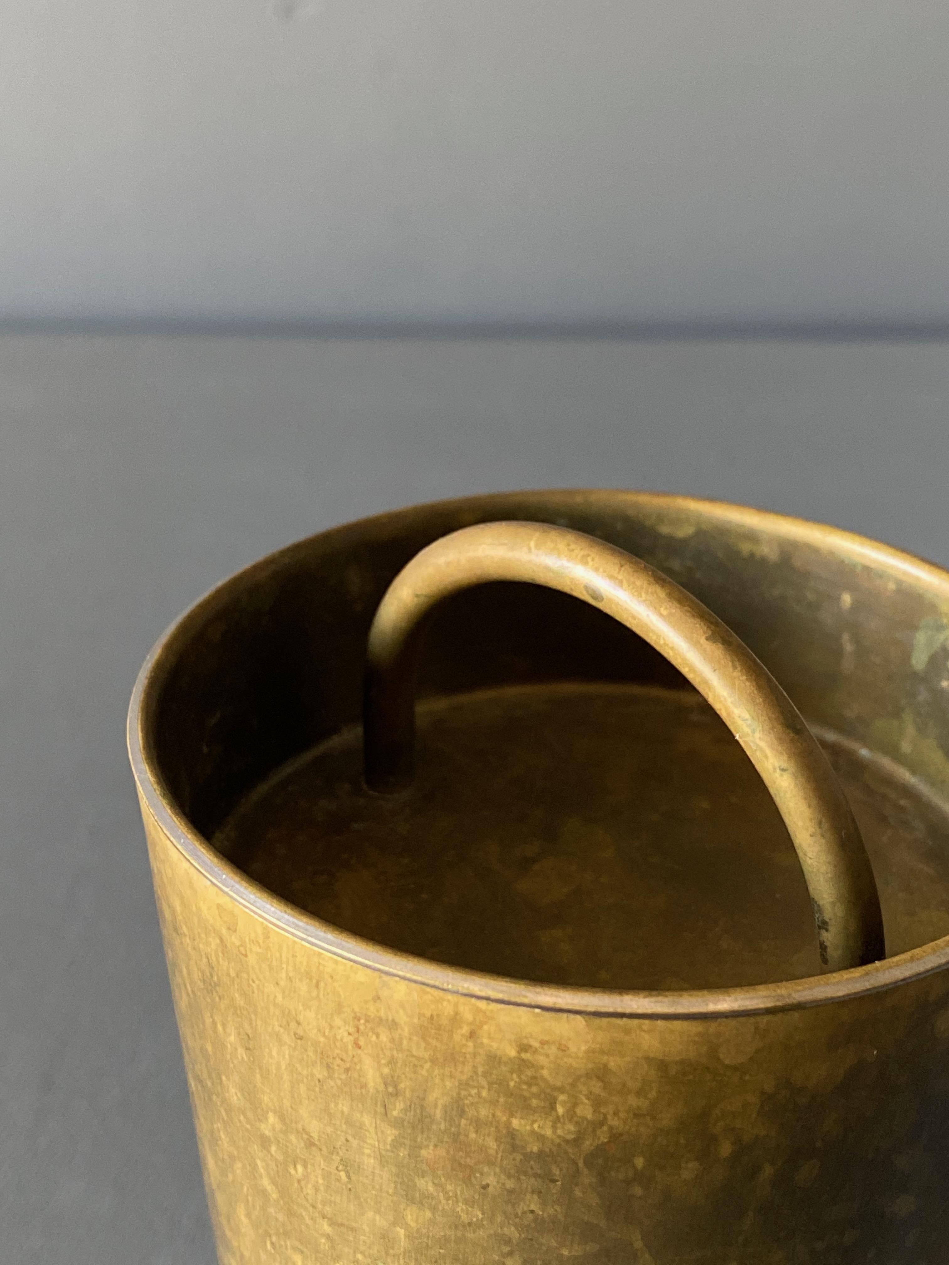 Italian Brass Cocktail Shaker In Good Condition In San Juan Capistrano, CA