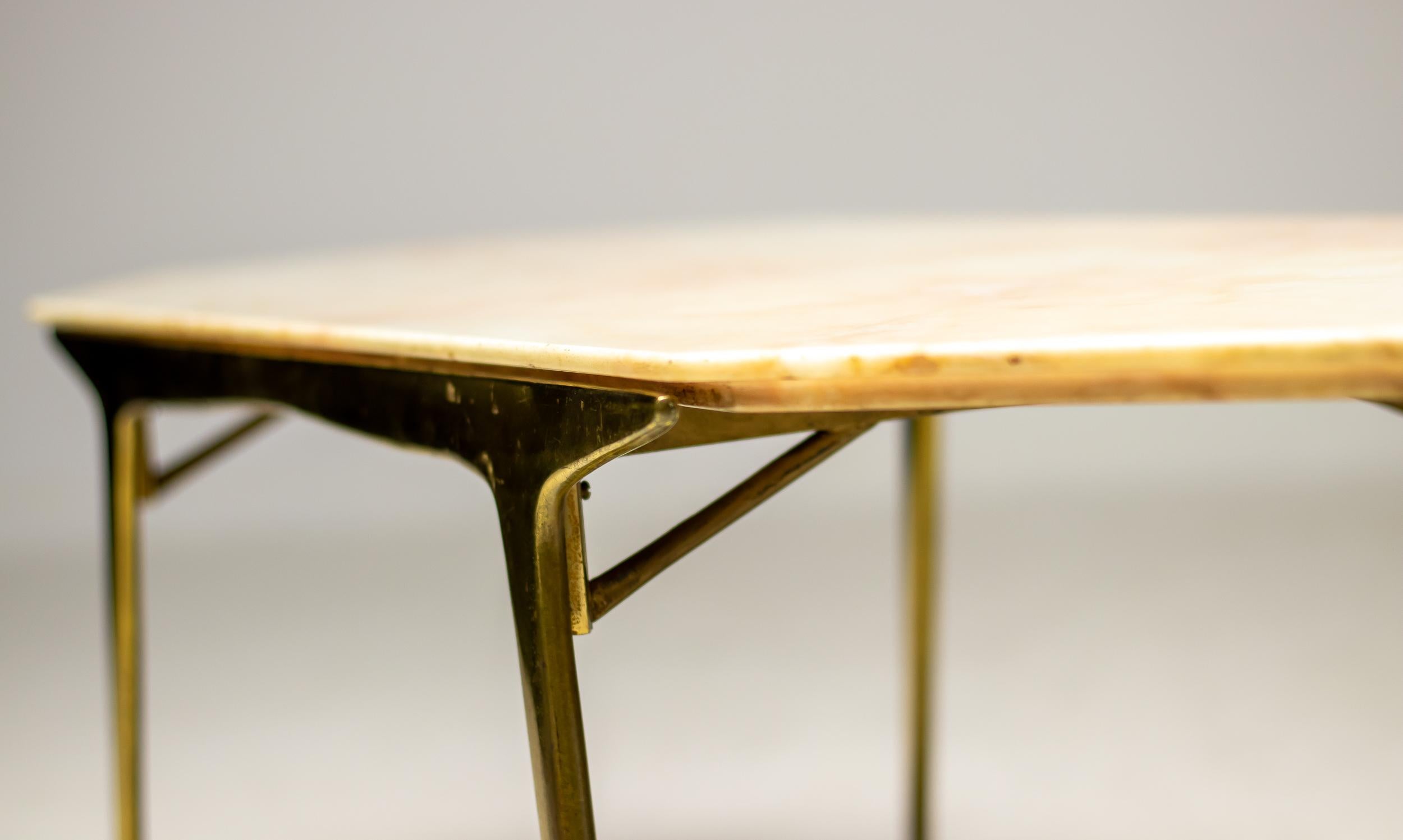 Italian Brass Coffee Table with Marble Top, 1960 In Good Condition For Sale In Dronten, NL