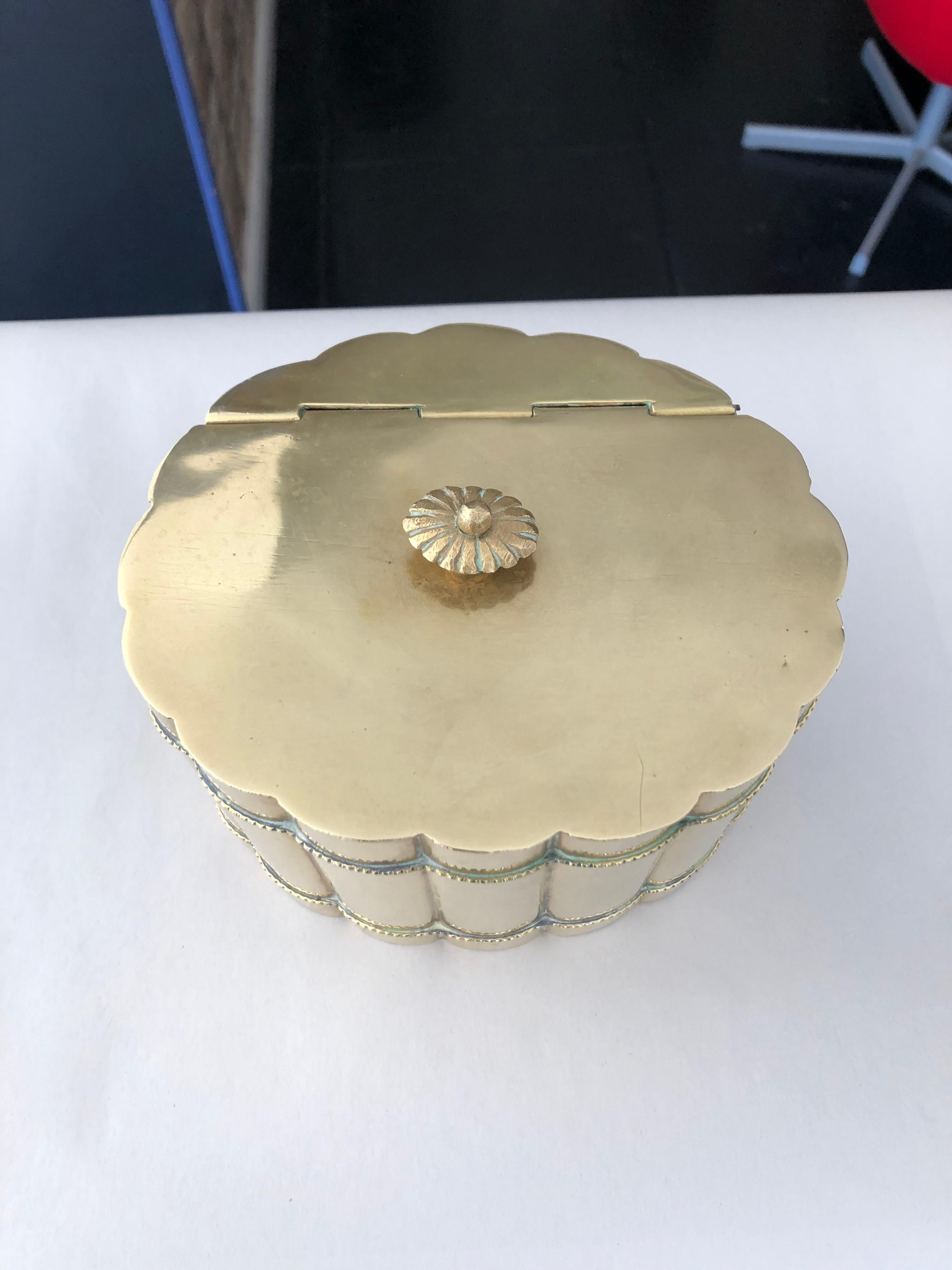 Very elegant Italian brass decorative box, 1950s.