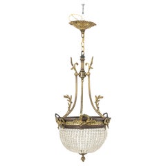 Lampadario a cesto in ottone con goccia di cristallo