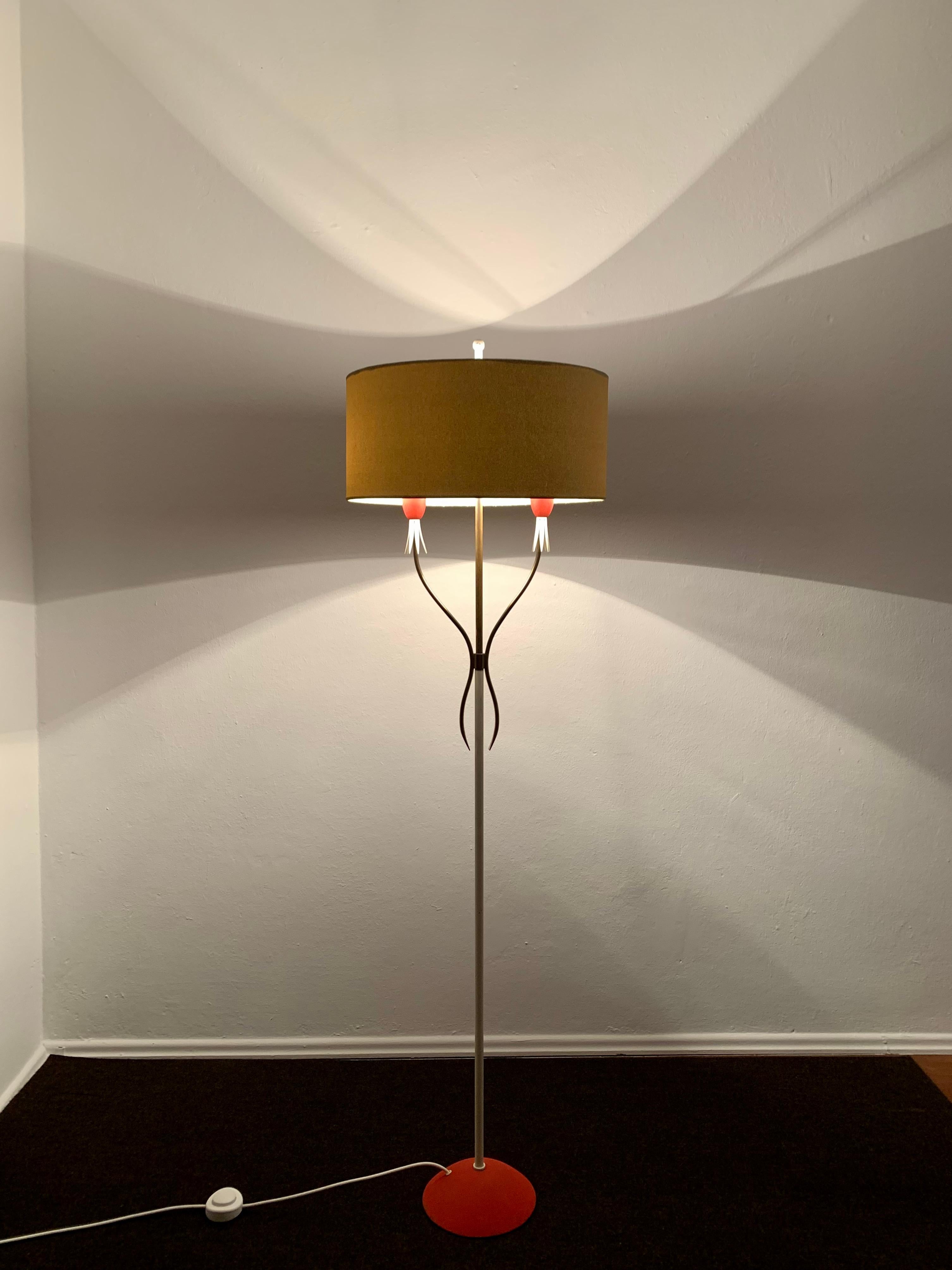 Italian Brass Floor Lamp For Sale 5