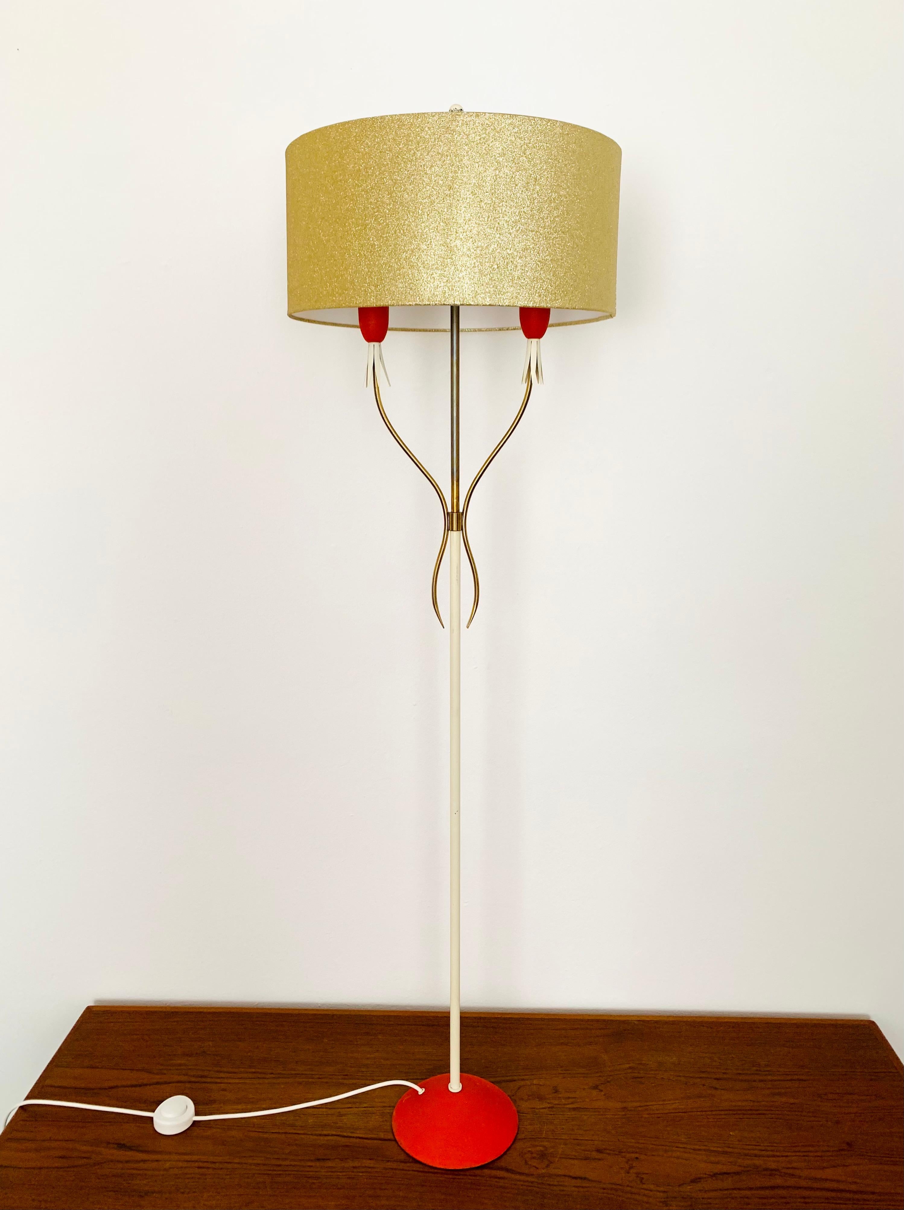 Italian Brass Floor Lamp In Good Condition For Sale In München, DE