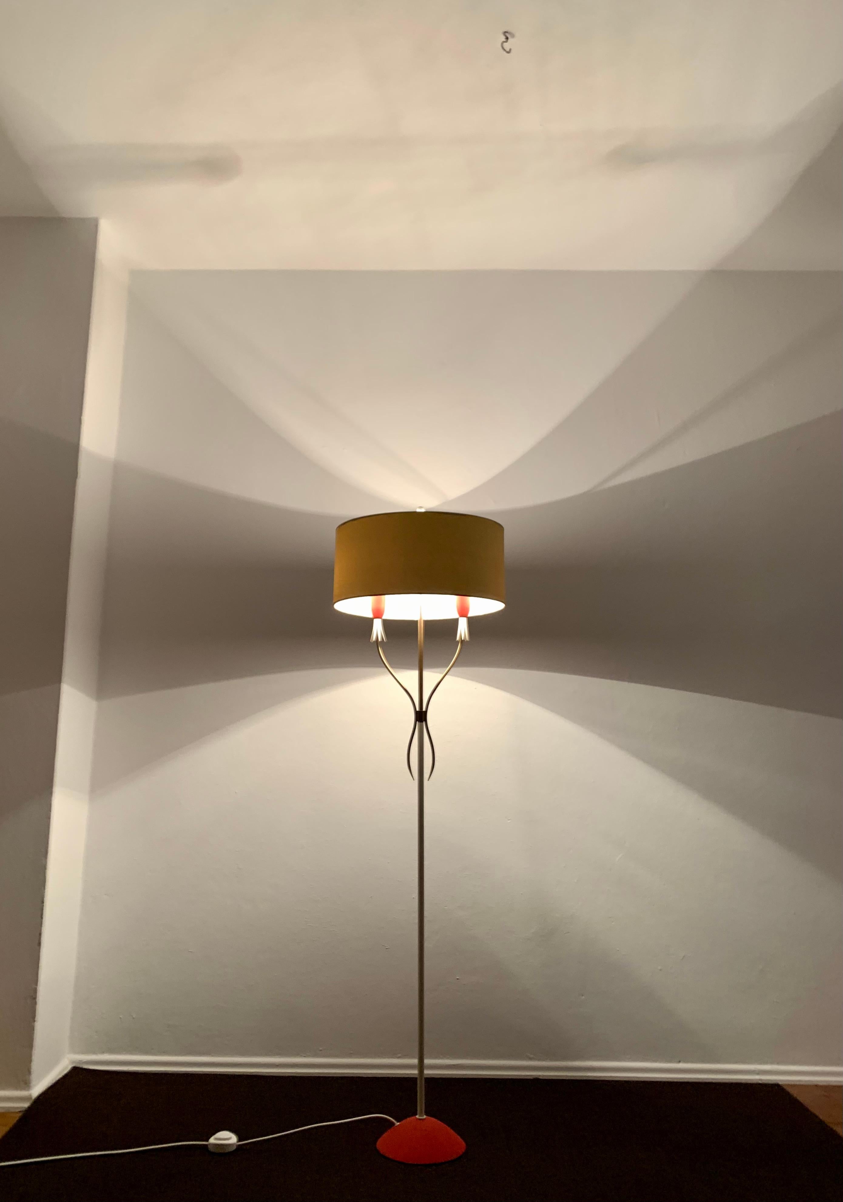 Italian Brass Floor Lamp For Sale 3