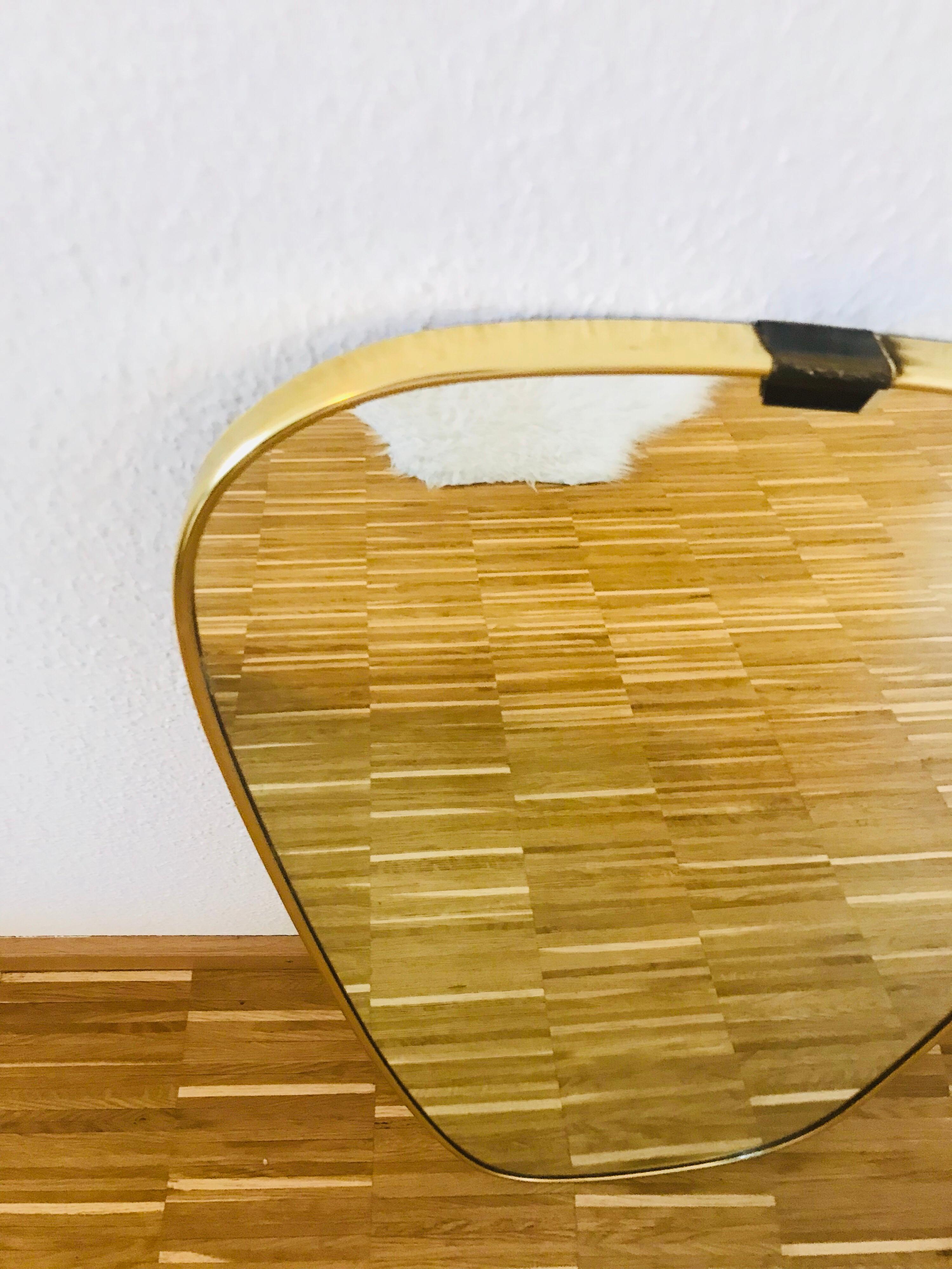 asymmetrical mirror