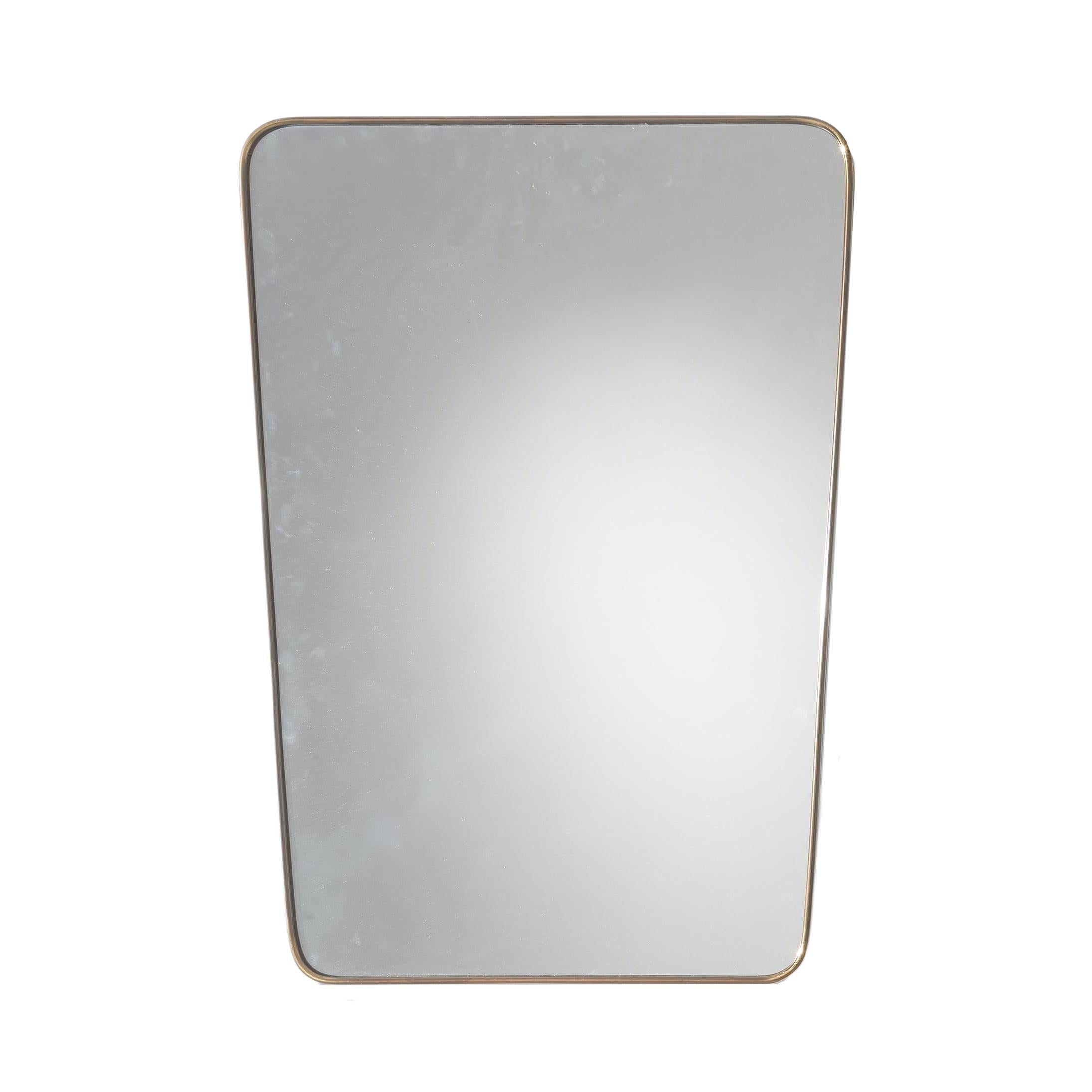 Italian Brass Framed Mirror, 1950s

An excellent quality 1950s Italian brass framed mirror in the style of Gio Ponti. In original condition.

Dimensions: H 68.5cm x W 48cm