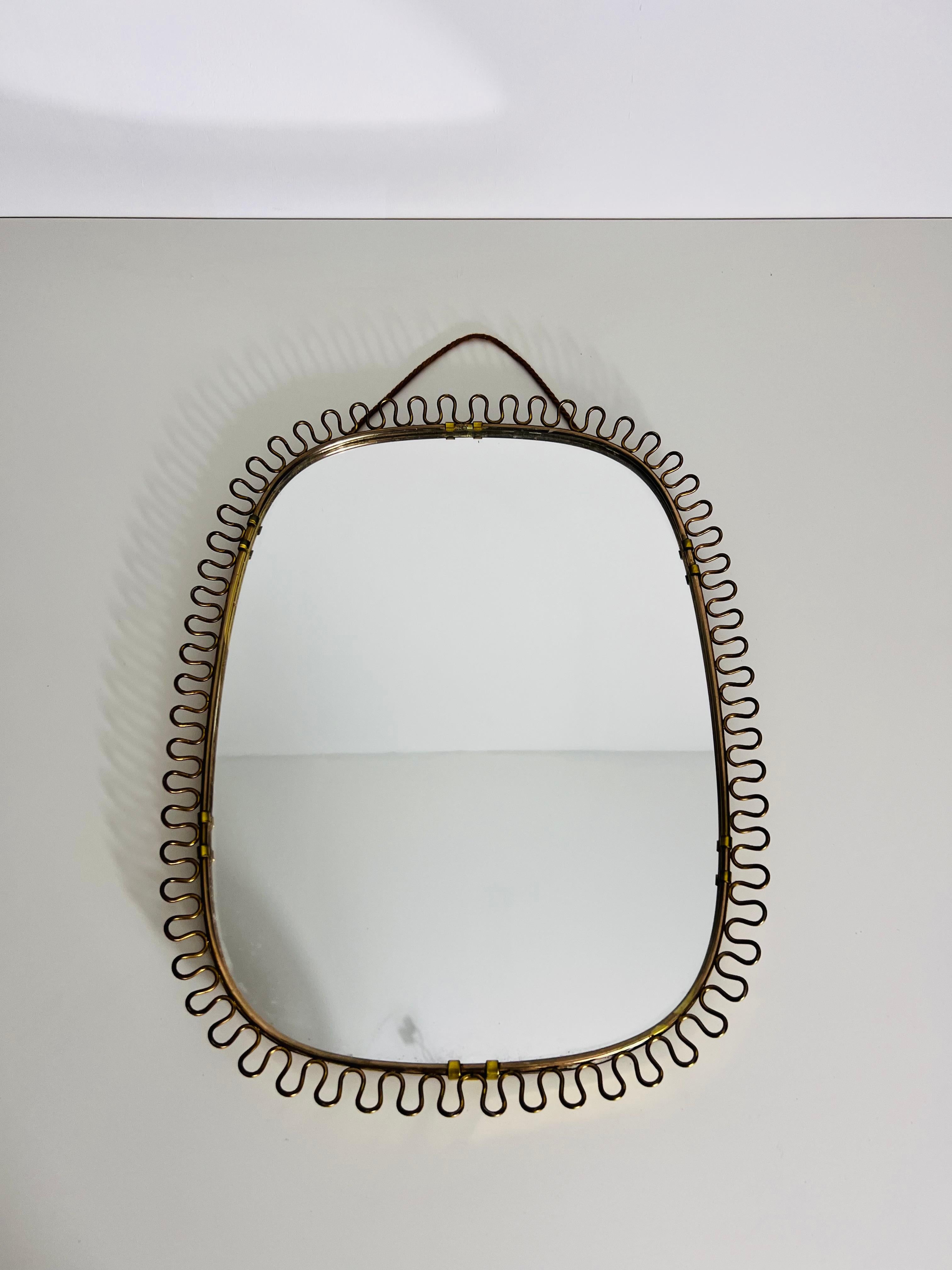 Italian Brass Framed Wall Mirror, 1960s, Italy In Good Condition In Hagenbach, DE