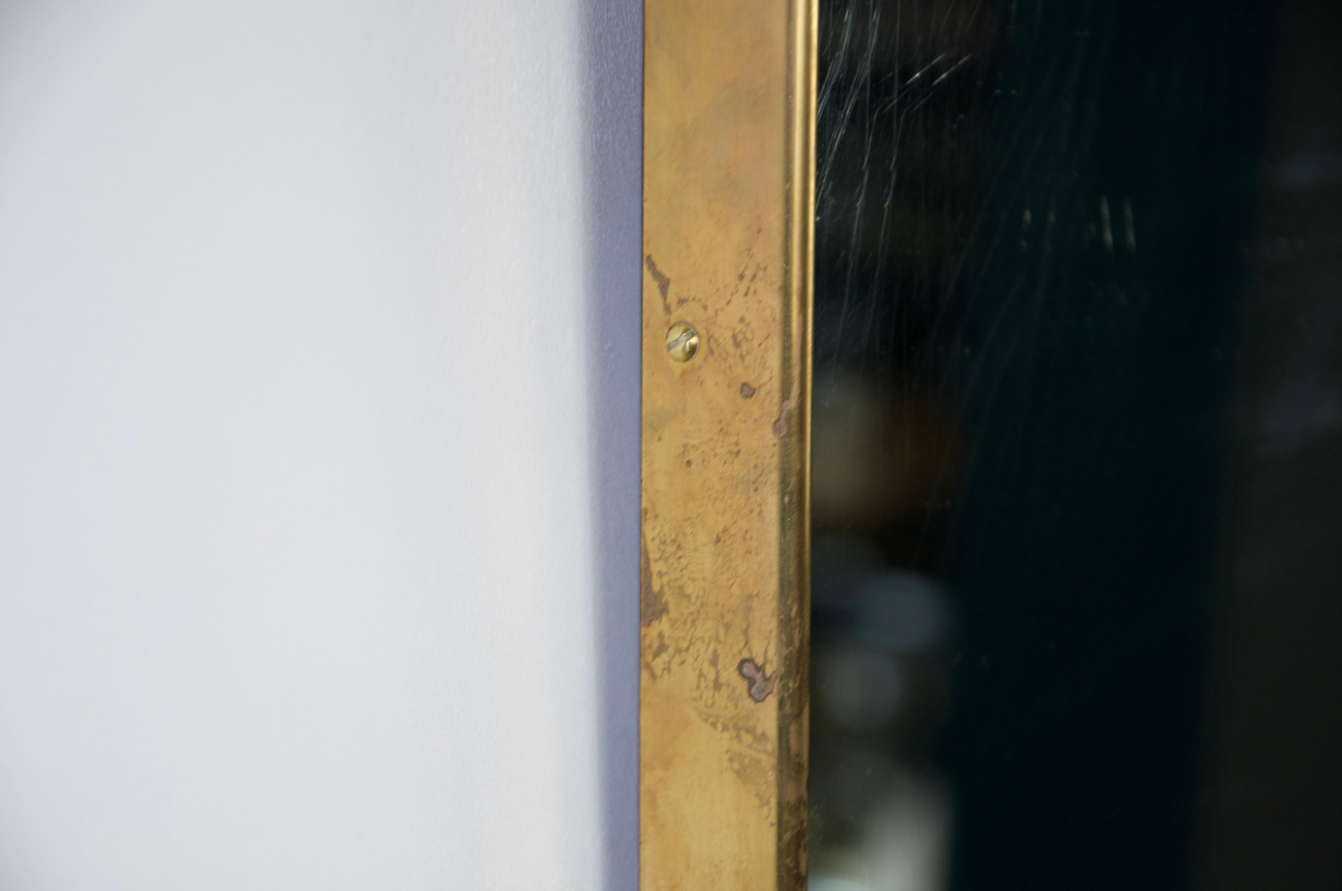Miroir mural italien avec cadre en laiton attribué à Gio Ponti, années 1960, Italie en vente 3