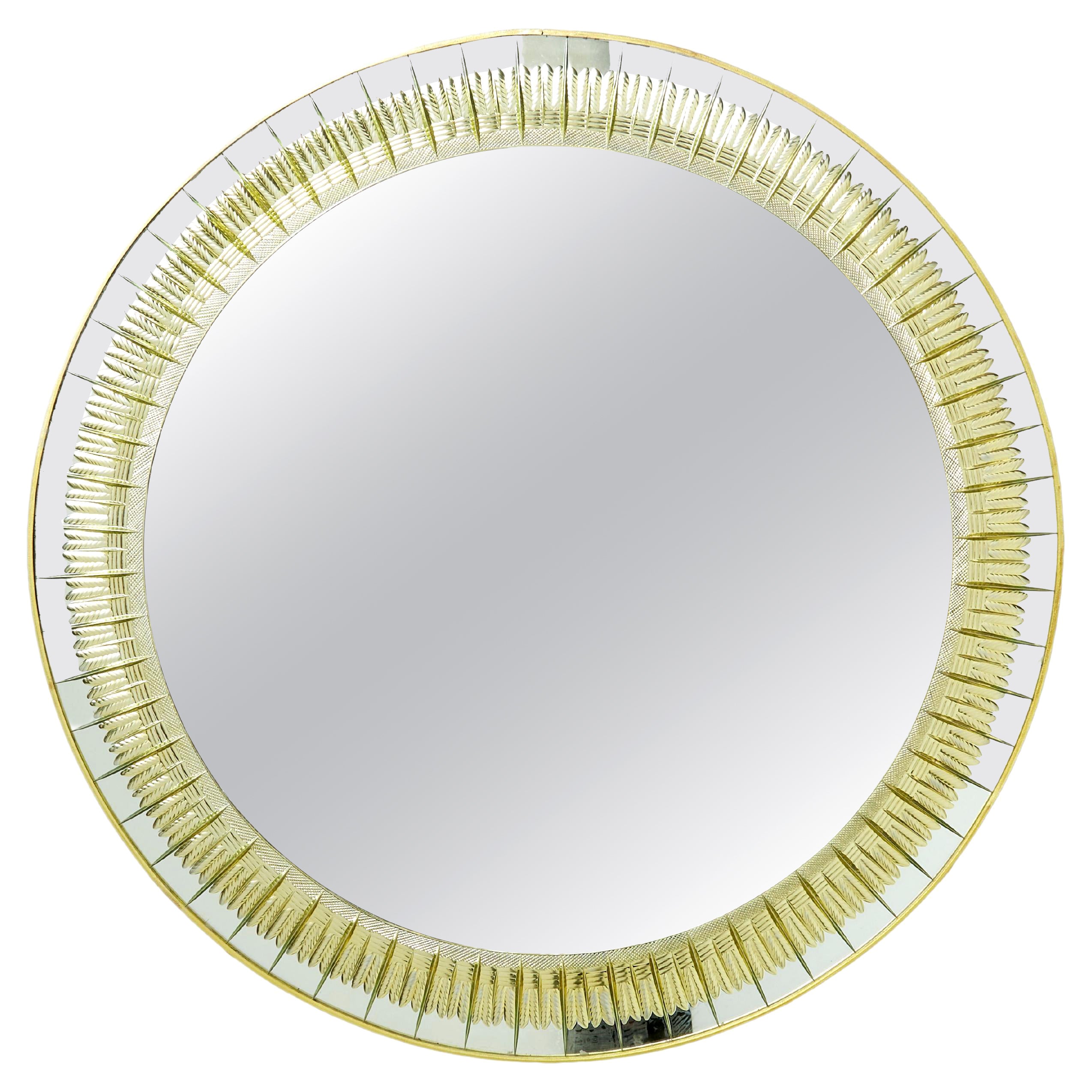 Miroir italien en laiton et cristal doré par Cristal Arte, années 1960