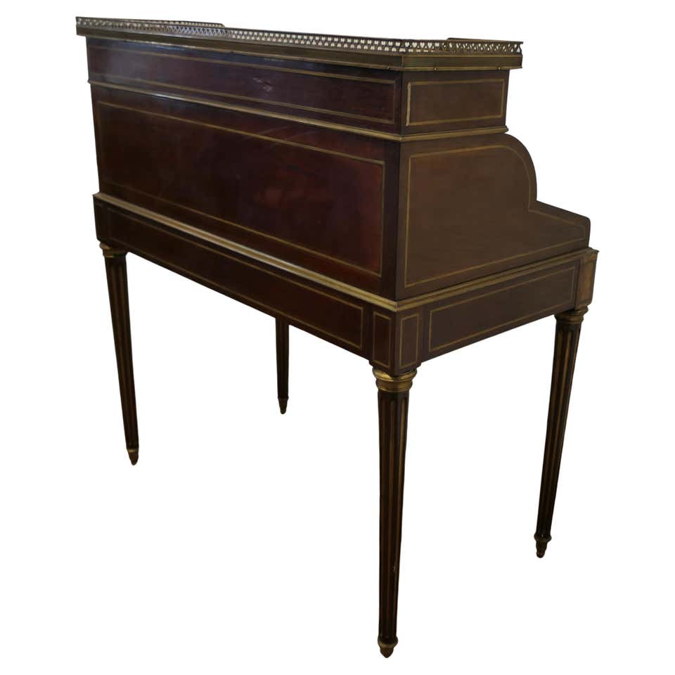 Medium Oak Hotel Restaurant Reception Hostess Greeting Station, Greeter ...