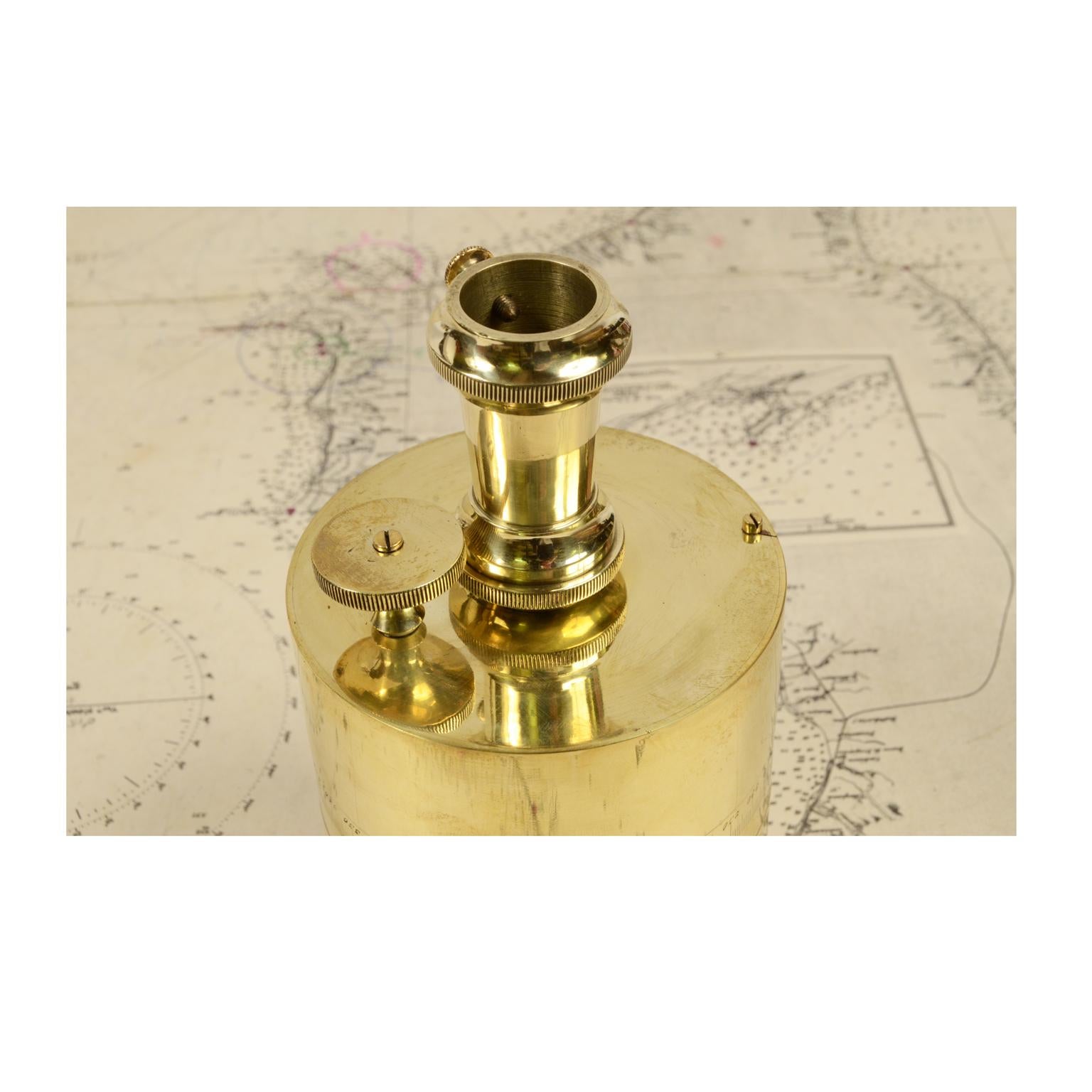Italian Brass Land-Surveyor Instrument Made in 1860 with its Original Walnut Box For Sale 6