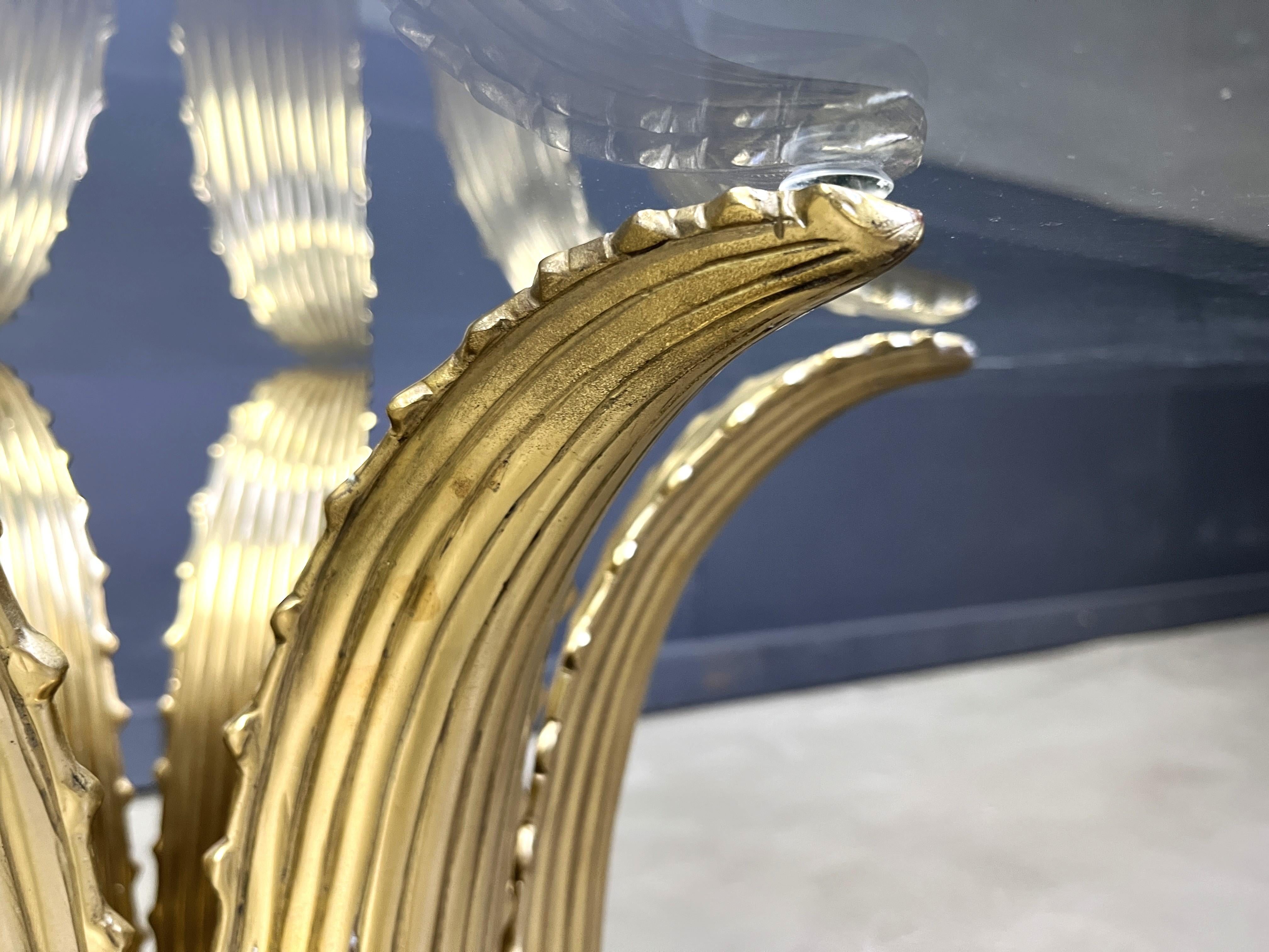 Late 20th Century Italian brass leaf and marble coffee table, 1970s For Sale