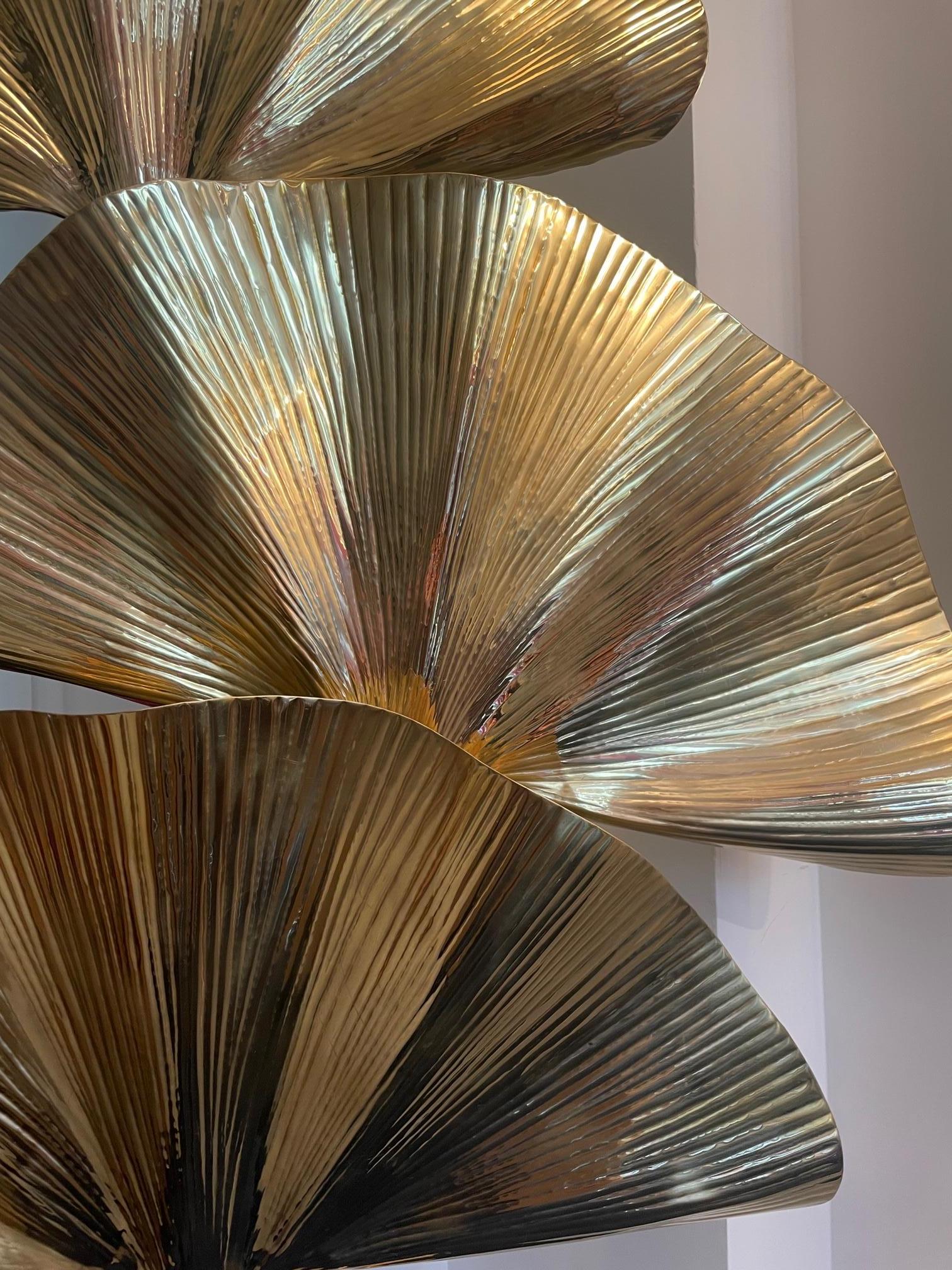 Italian Brass Leaf-Shaped Floor Lamp 5