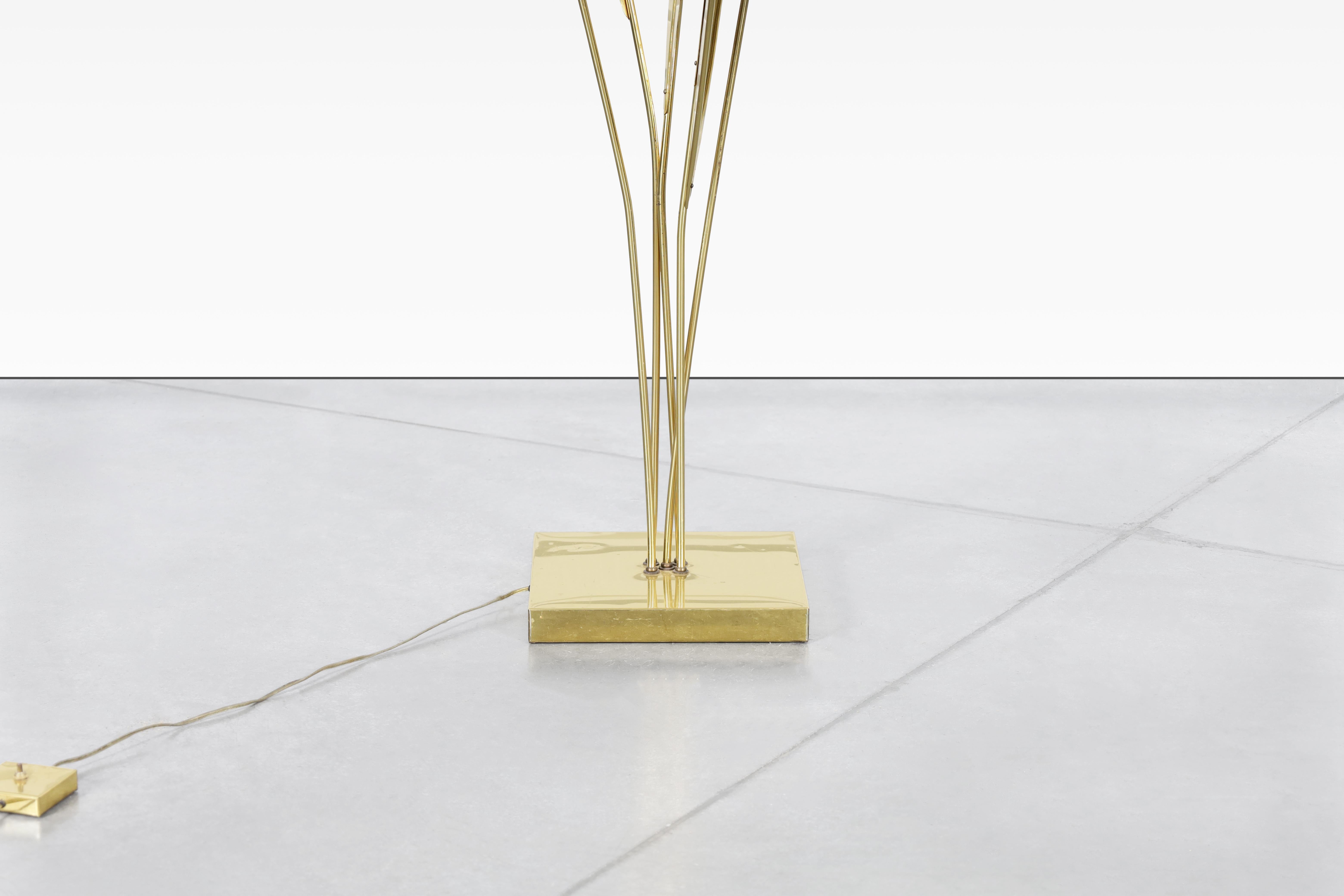 Fin du 20e siècle Sculpture de lampadaire grandeur nature en laiton italien en vente