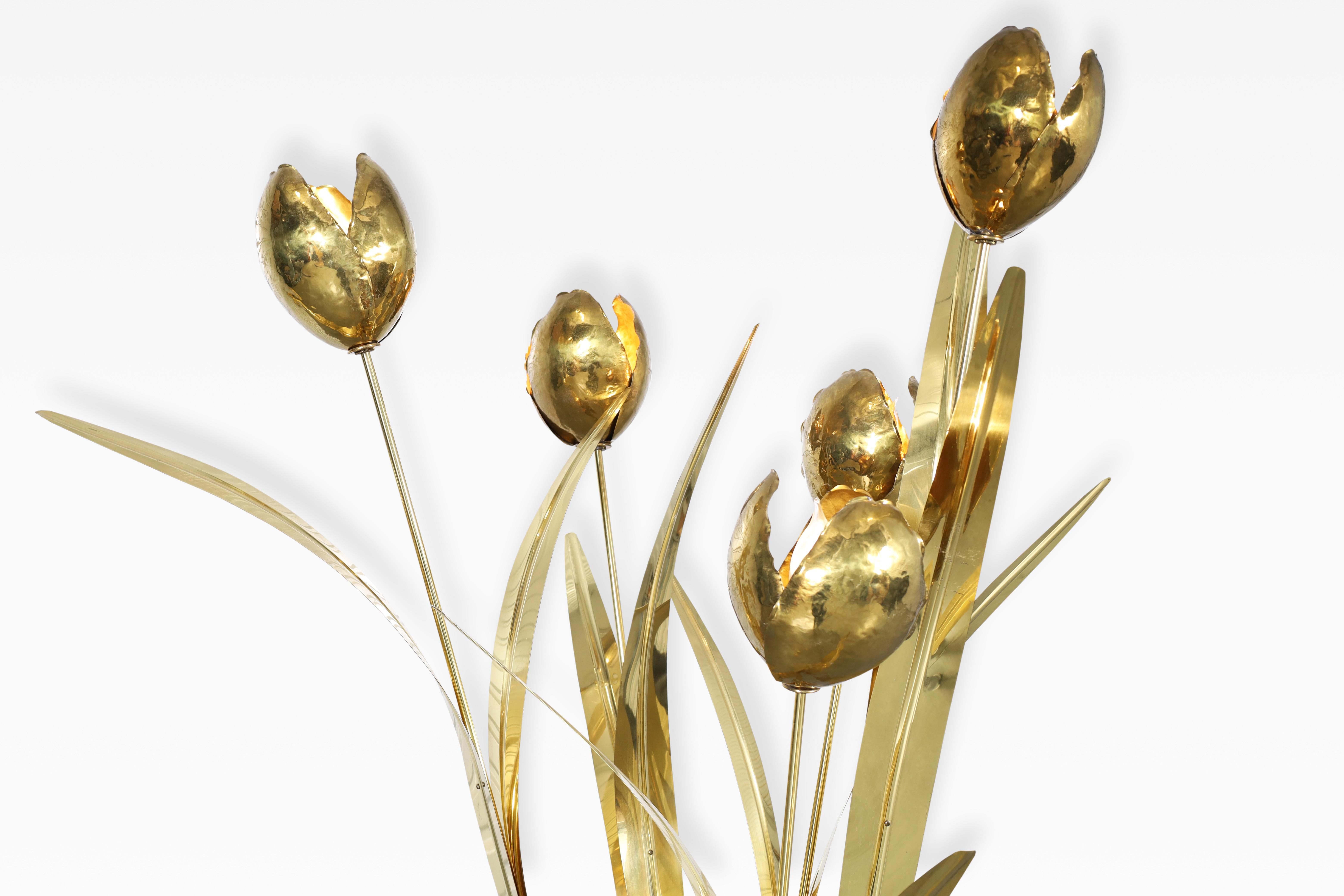 Sculpture de lampadaire grandeur nature en laiton italien en vente 1
