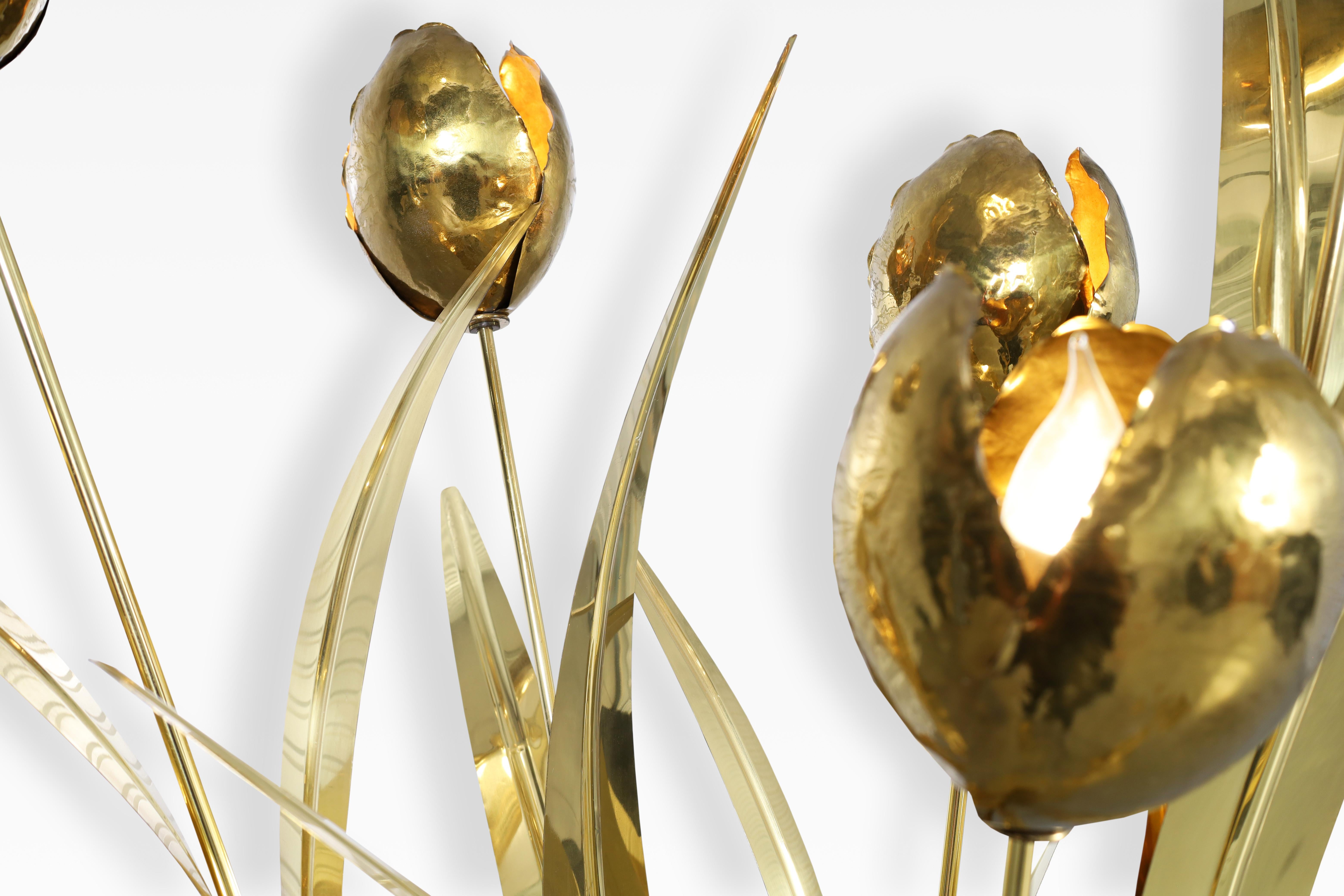 Sculpture de lampadaire grandeur nature en laiton italien en vente 2