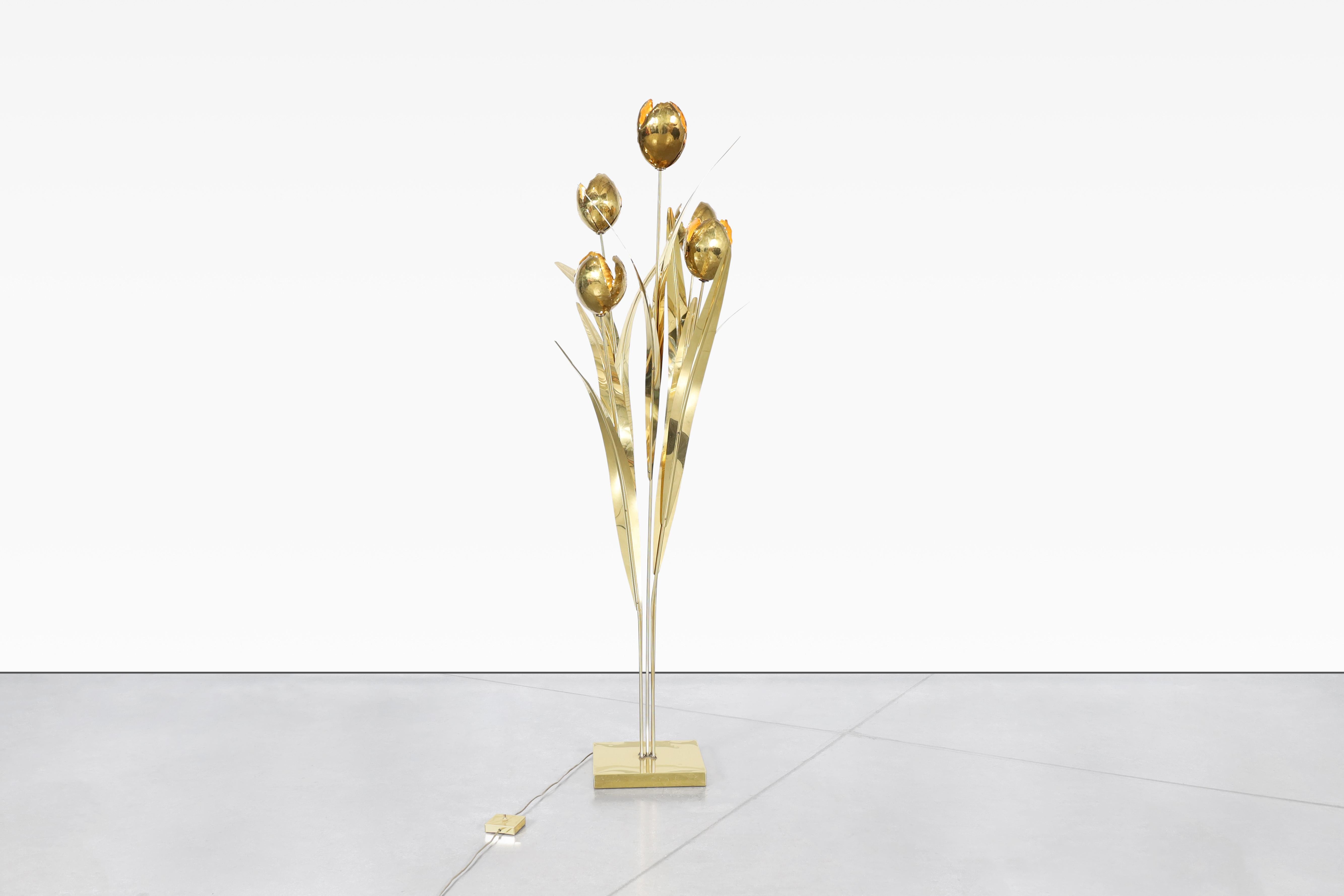 Sculpture de lampadaire grandeur nature en laiton italien en vente 3
