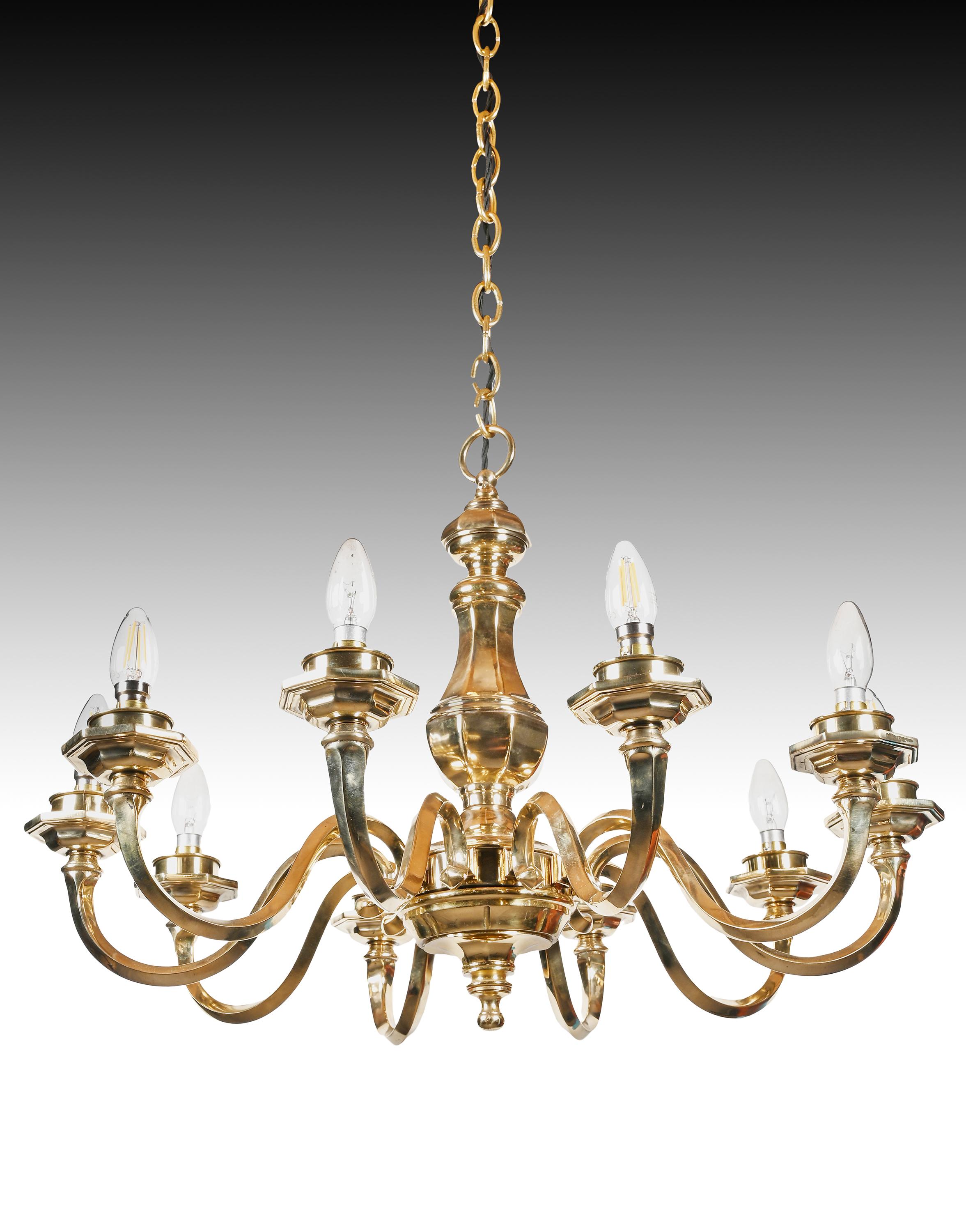 A very good quality Italian Lamp Art Mod Dep brass mid-20th century 10 branch chandelier.

Italian, circa 1970.

Extremely well constructed, solid brass 10 branch chandelier with chain and ceiling cap, stamped “Mod. Dep. Lamp. Art. Stile.”