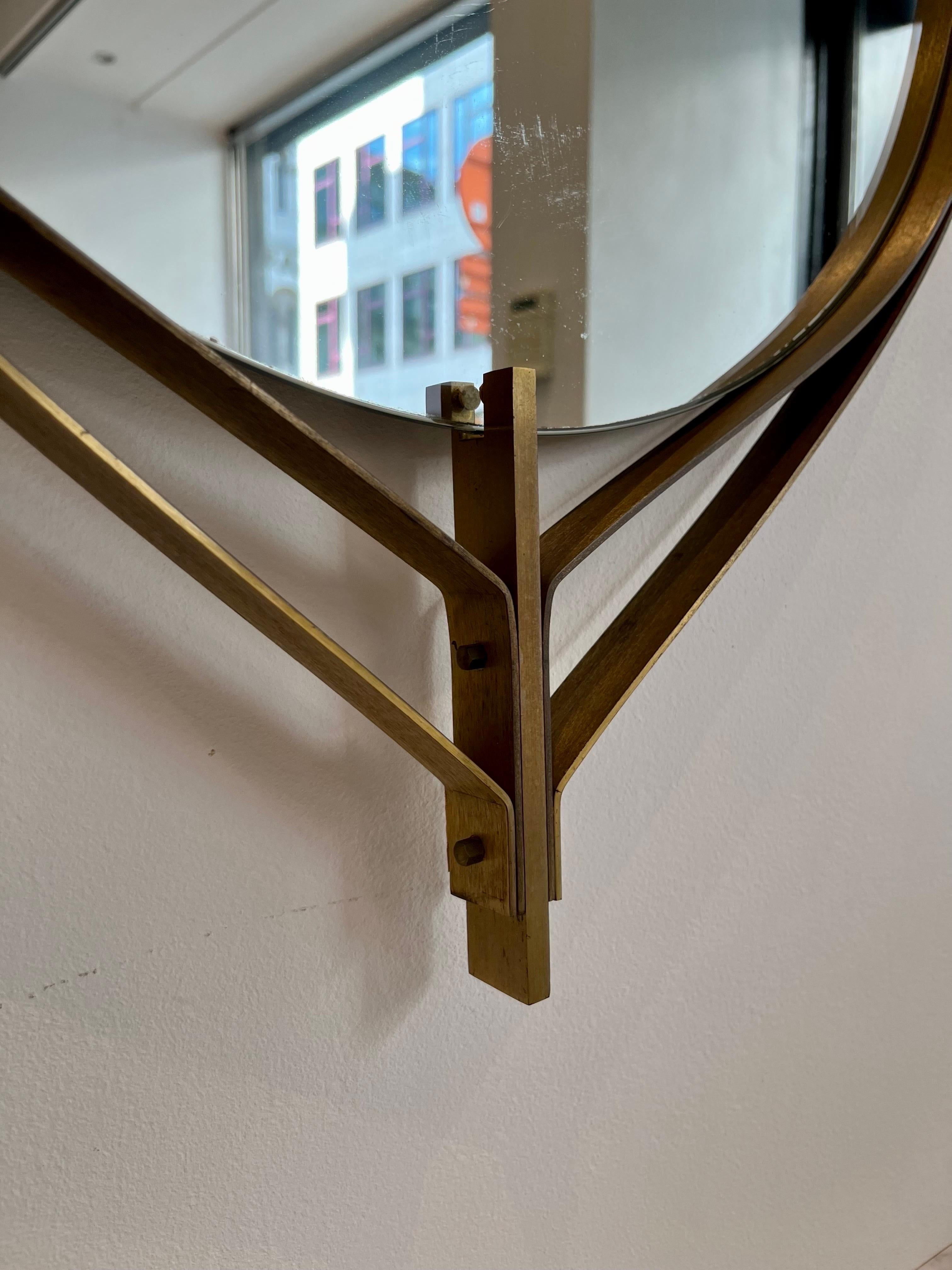 Italian Brass Mirror by Luciano Frigerio, 1970s For Sale 3