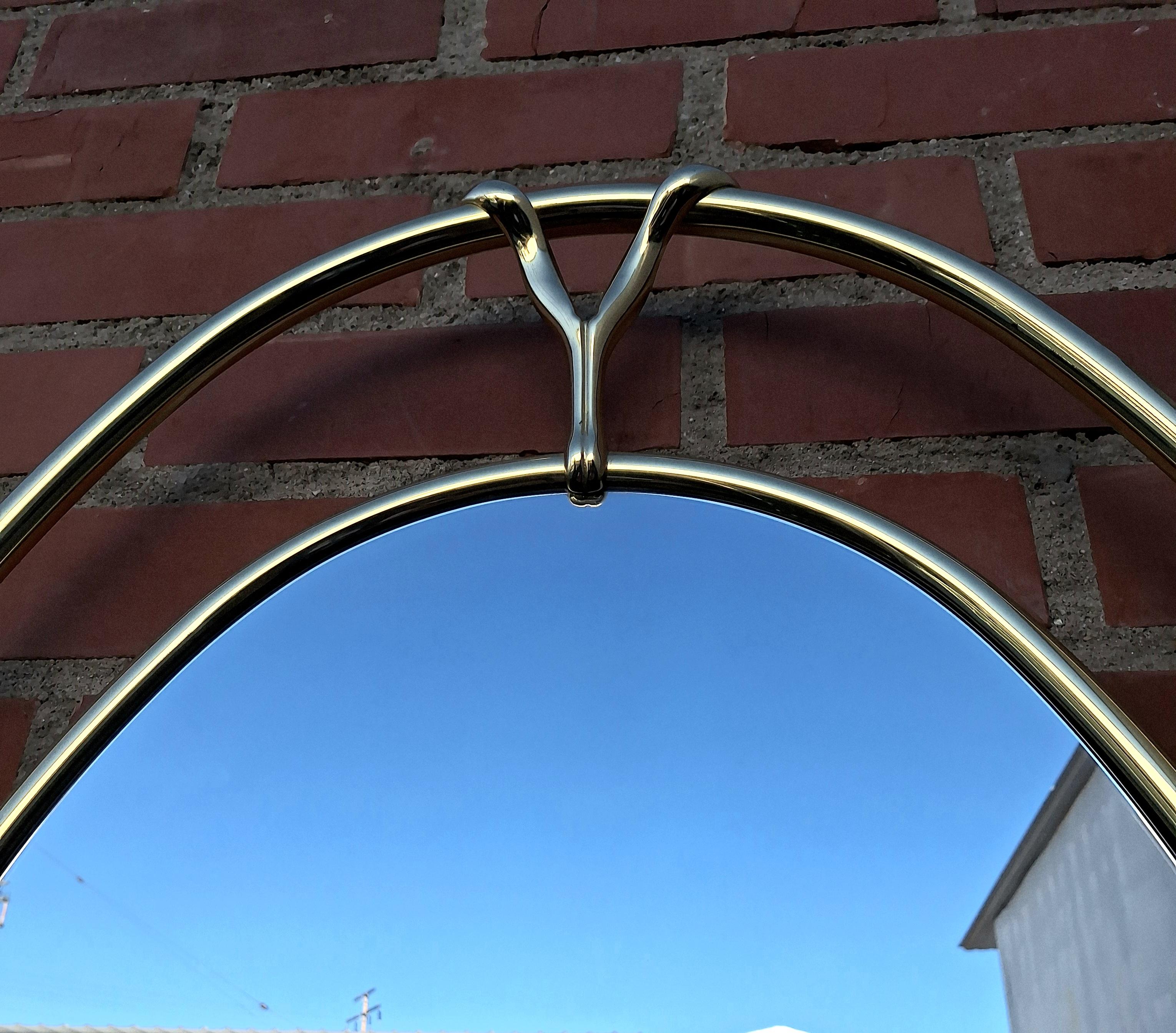 Specchio in ottone italiano in vendita 1