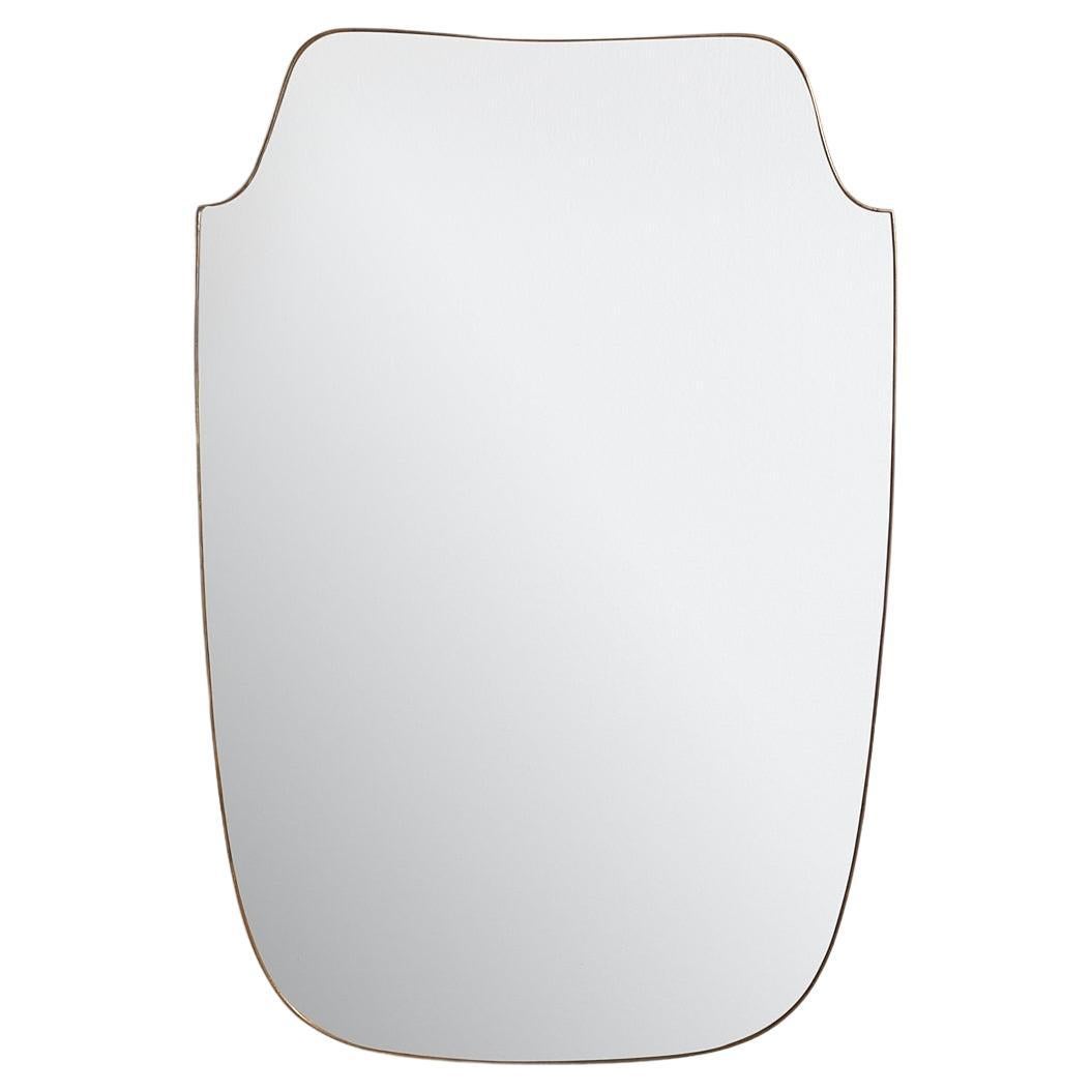 Miroir mural cranté en laiton italien, années 1970 - 2 Disponibles en vente