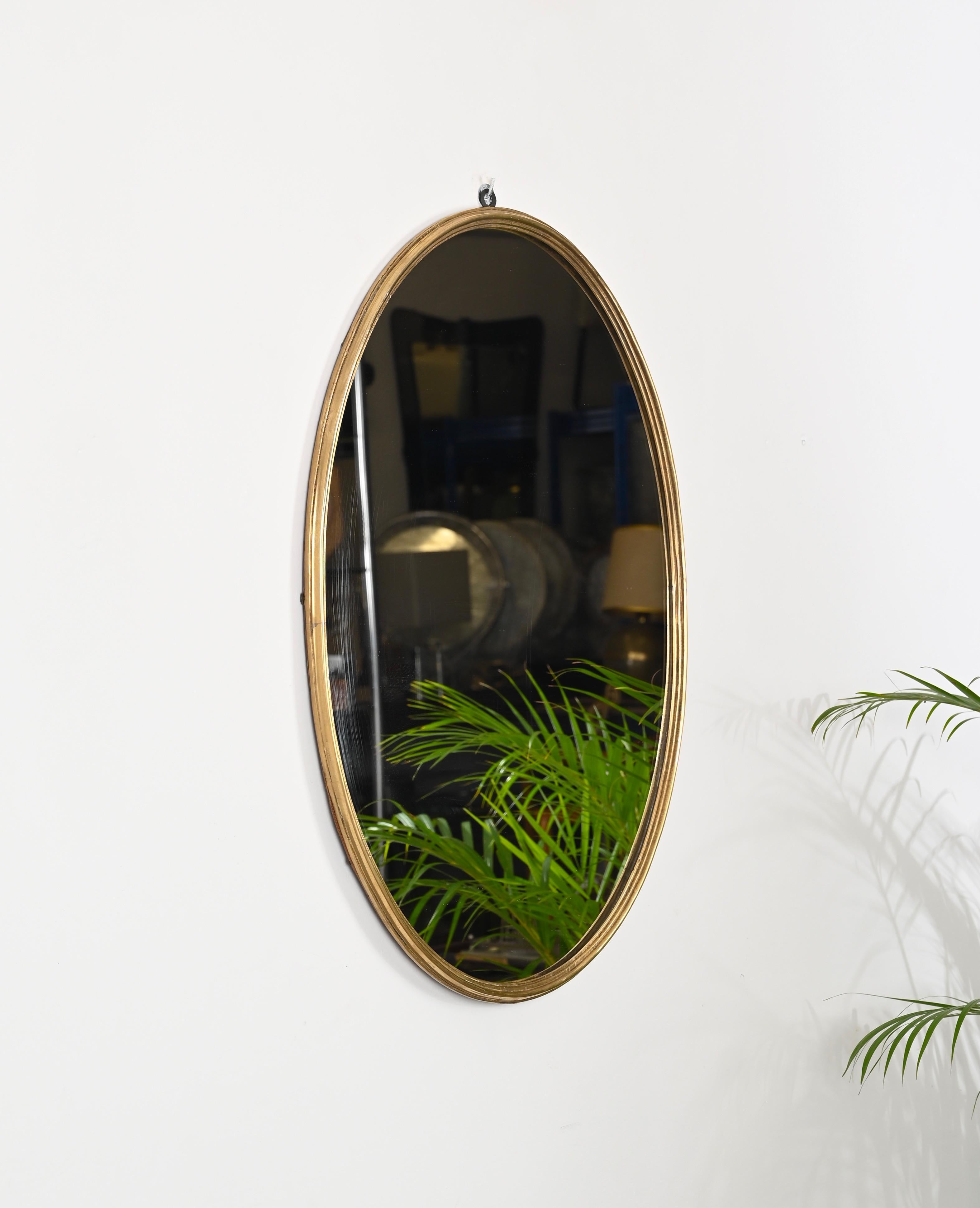 Italian Brass Oval Wall Mirror, Italy 1950s For Sale 7