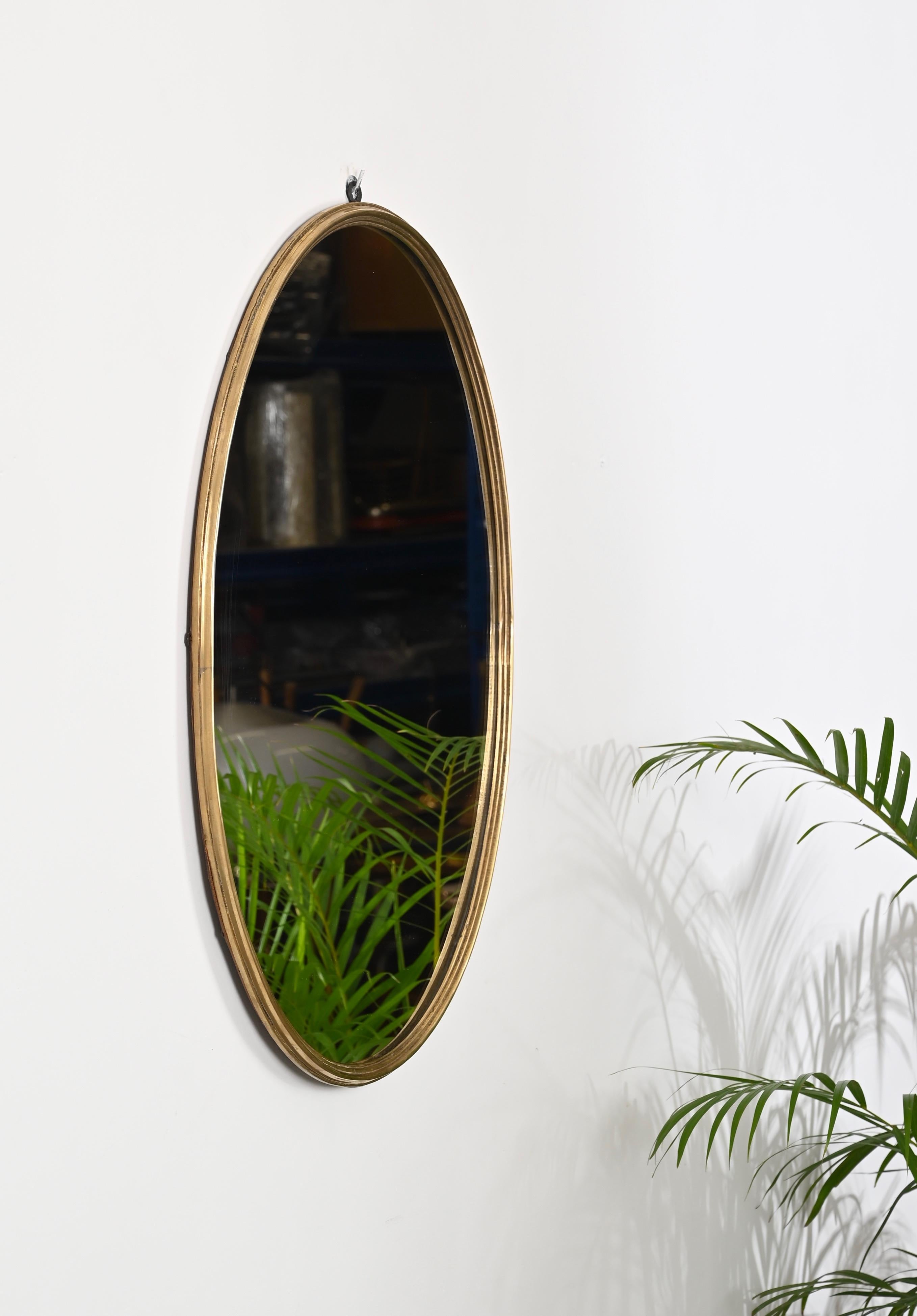 Italian Brass Oval Wall Mirror, Italy 1950s For Sale 1