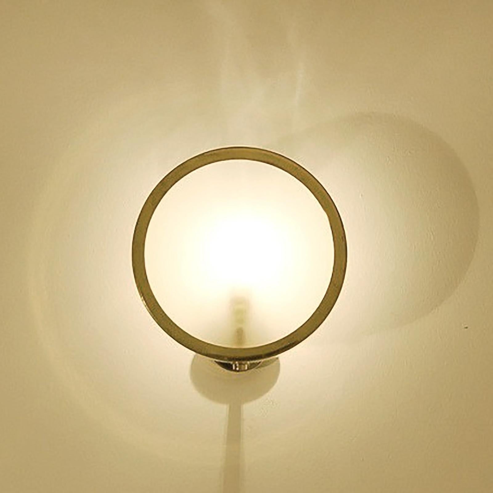 Italienisches Messing Paar Wand Lights im Stil von Bruno Gatta (Sandgestrahlt) im Angebot