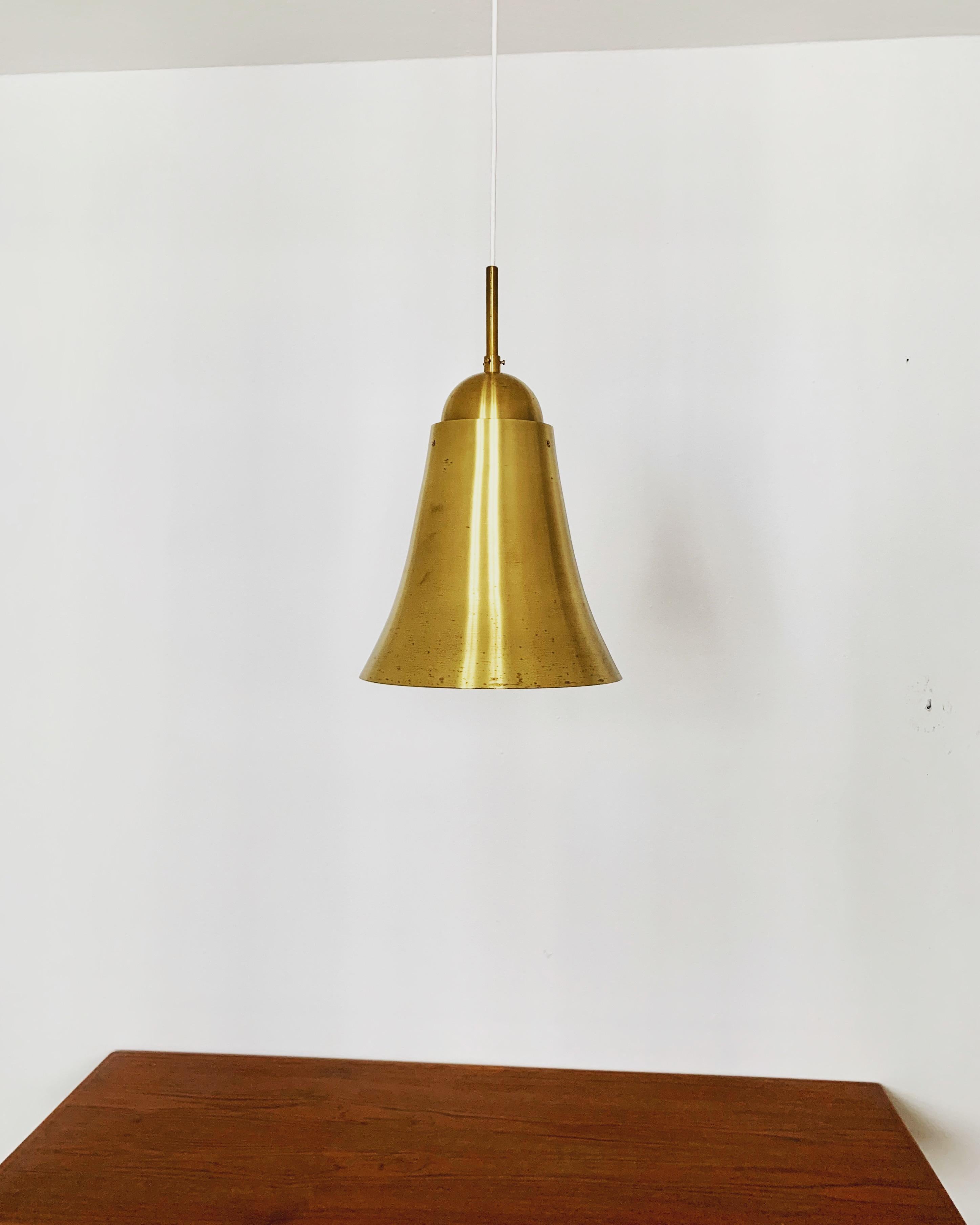 Lampada a sospensione in ottone italiano In condizioni buone in vendita a München, DE