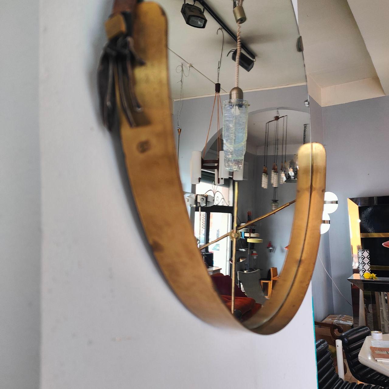 Mid-Century Modern Miroir rond italien en laiton dans le style d'Ico Parisi, années 1950 en vente