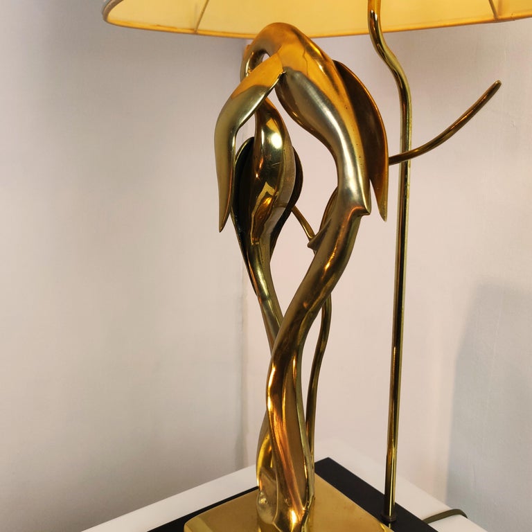 Italian Brass Sculpture Table Lamp by Regina, 1970s For Sale at 1stDibs
