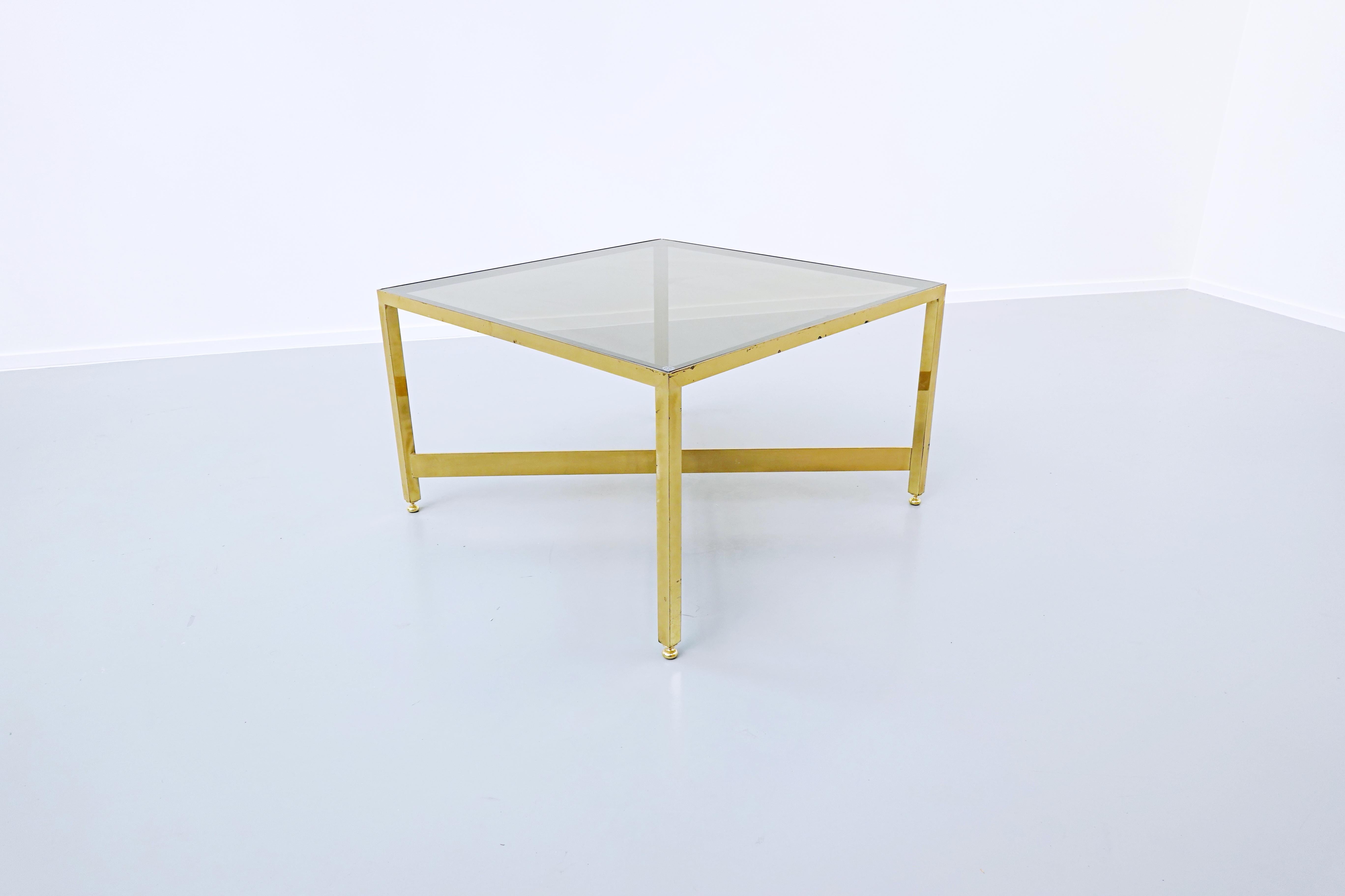 Italian Brass Side Table with Glass Top, 1970s In Good Condition For Sale In Brussels, BE