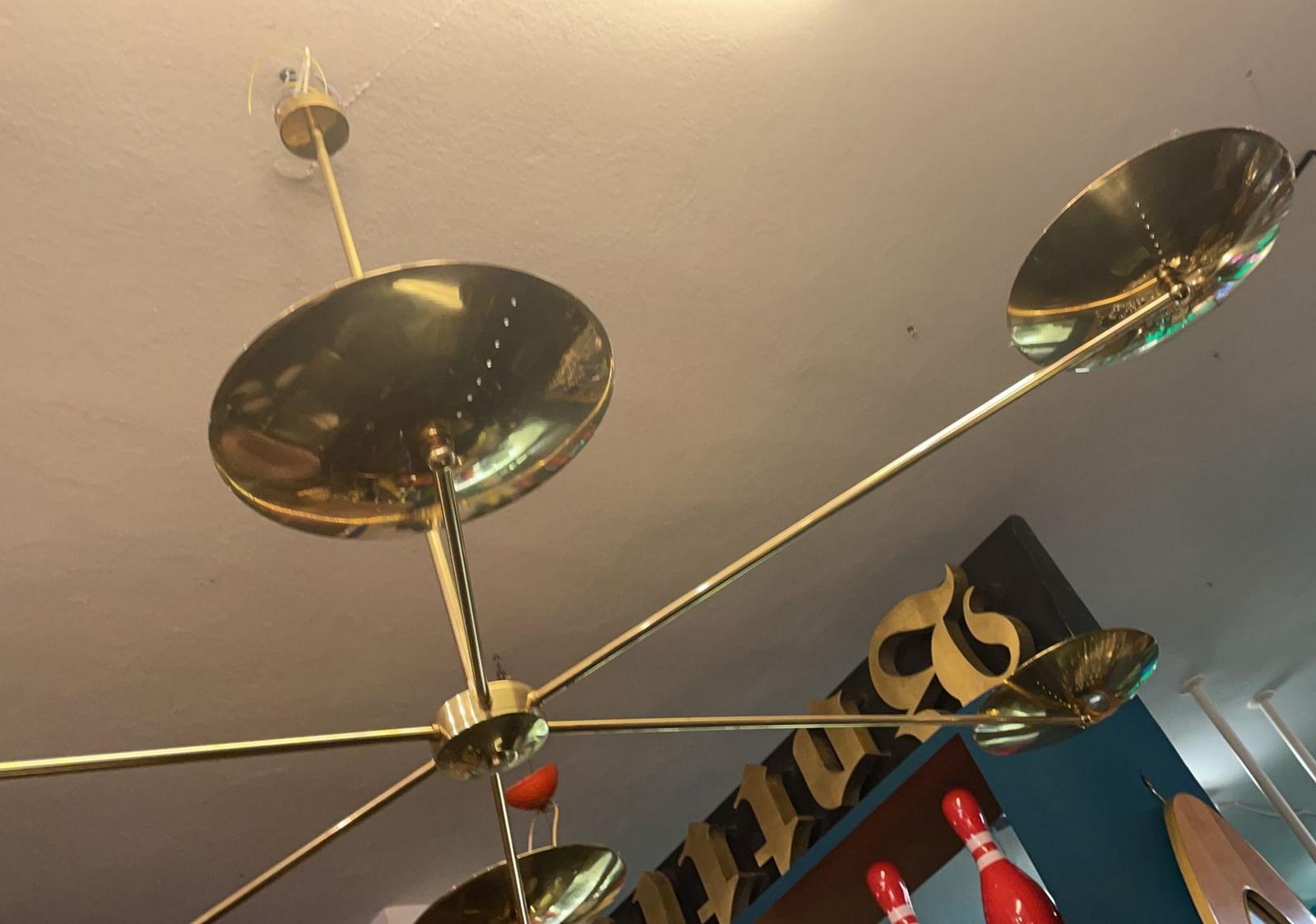 XXI secolo e contemporaneo Lampada da soffitto o da parete Spider in ottone italiano in stile Midcentury in vendita