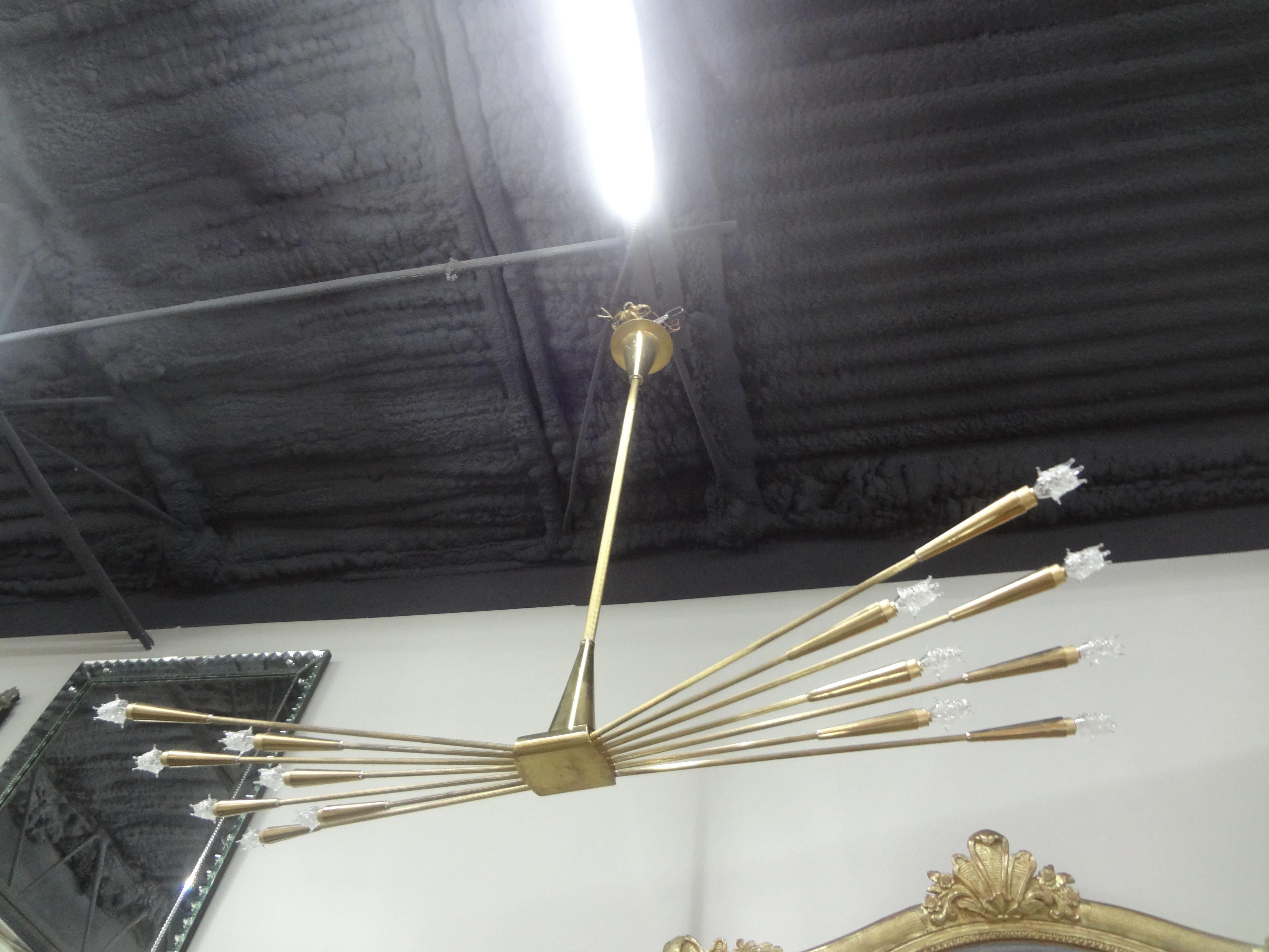 Mid-Century Modern Italian Brass Sputnik Chandelier by Oscar Torlasco For Sale